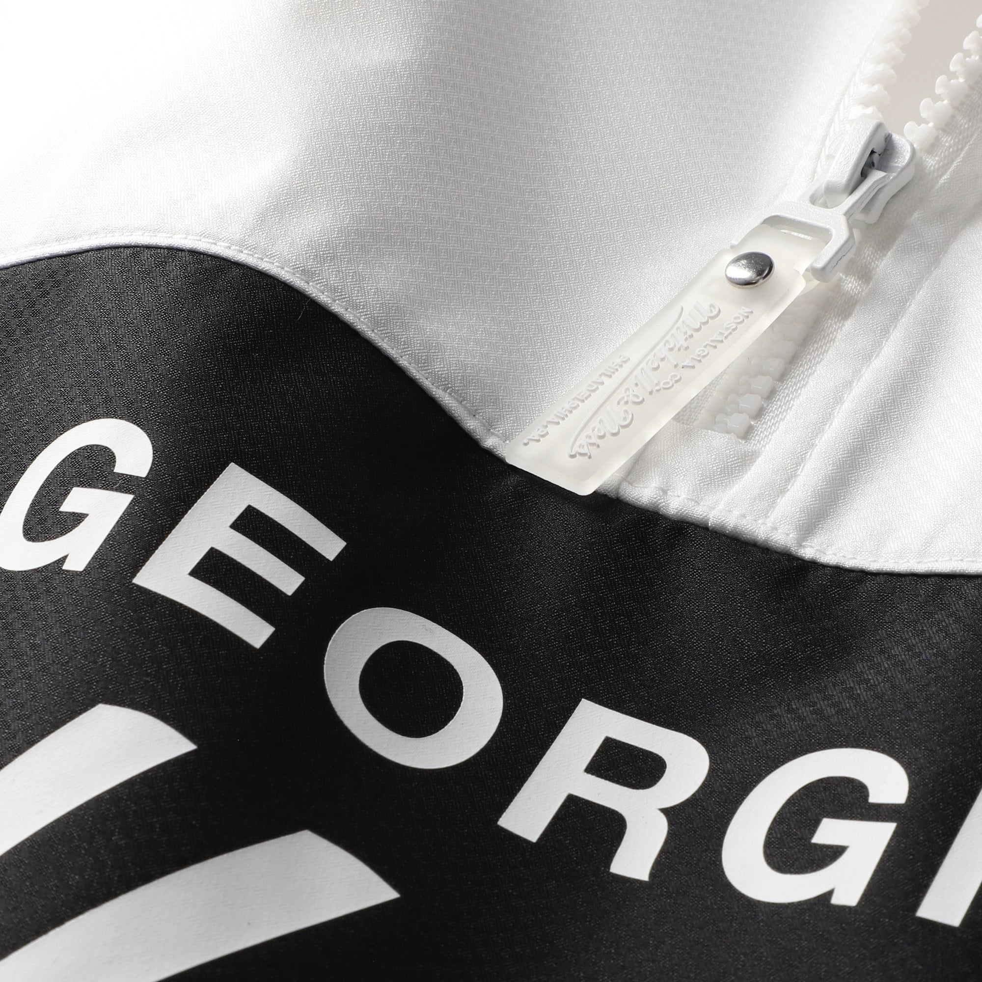Men's Mitchell & Ness Black Georgia Bulldogs Head Coach Lightweight Anorak Half-Zip Windbreaker
