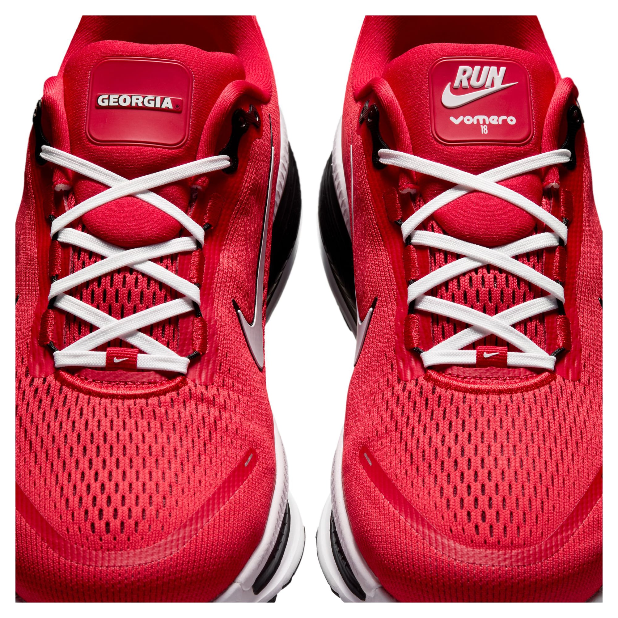Men's Nike Georgia Bulldogs Vomero 18 Running Shoes