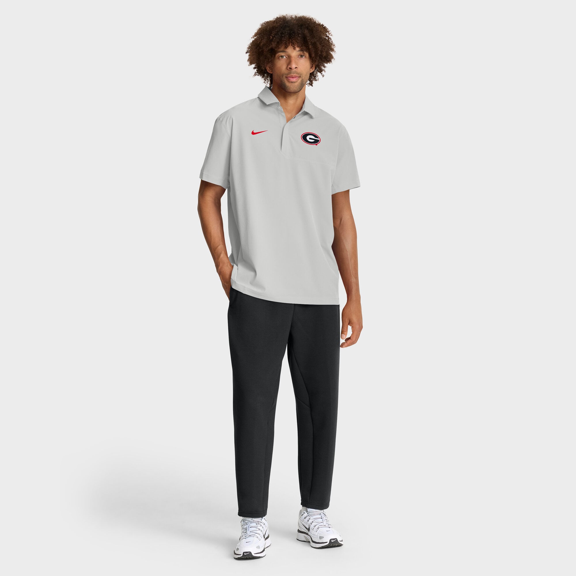 Men's Nike Red Georgia Bulldogs Coaches Sideline Dri-FIT Polo