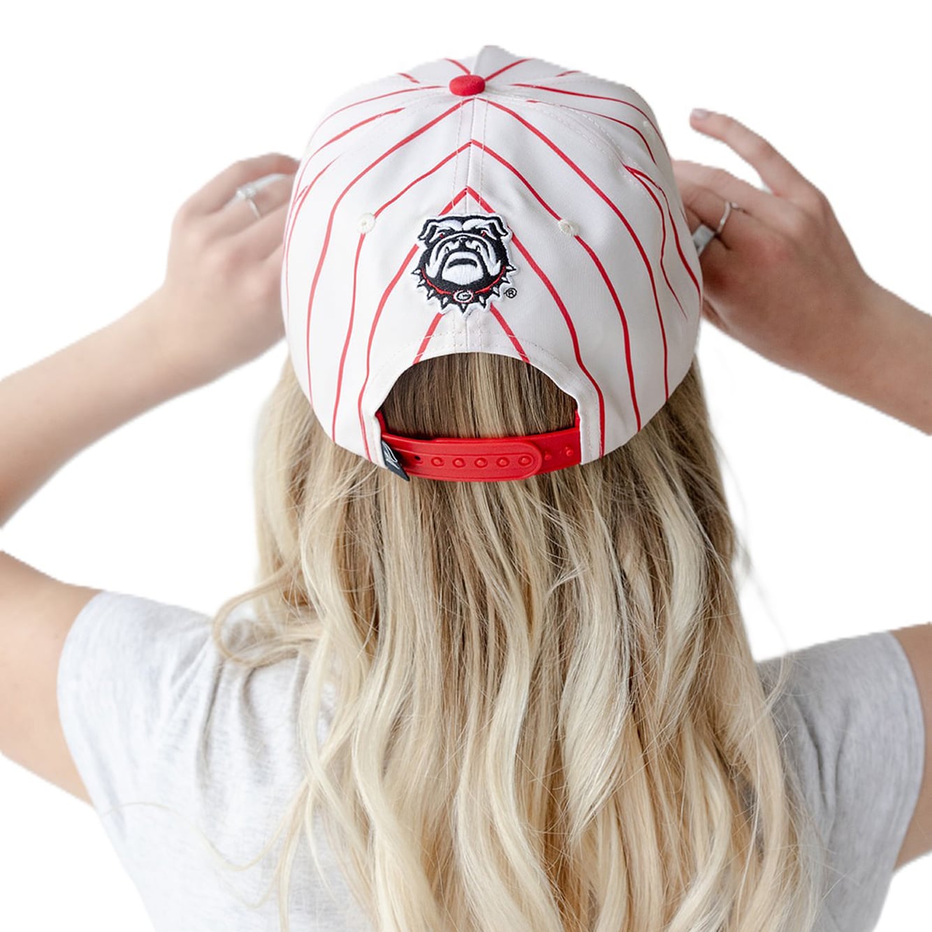 Casquette à cinq panneaux ajustable à corde blanche Georgia Bulldogs pour femmes, modèle Gameday Social.