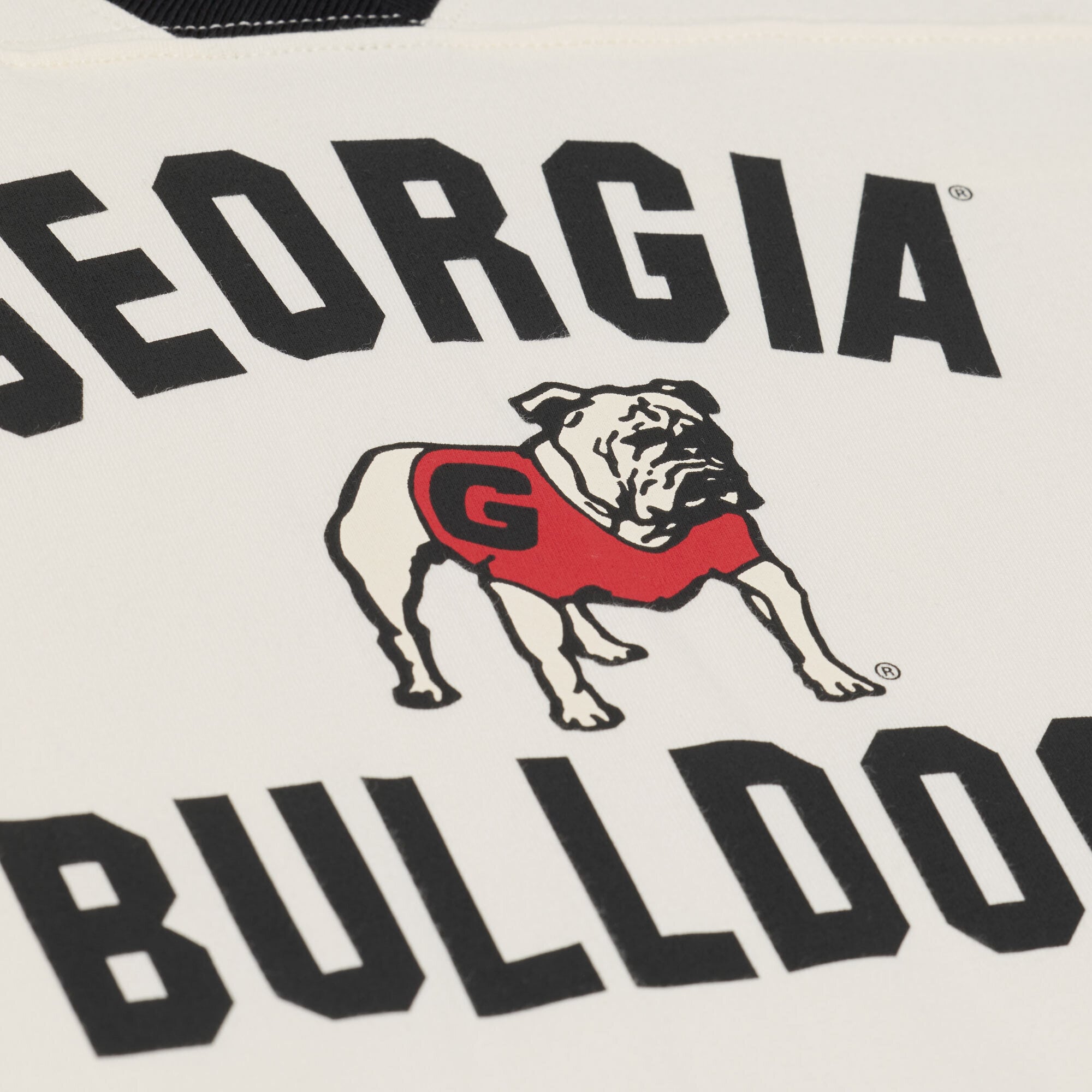 T-shirt court à empiècement carré Mitchell & Ness crème Georgia Bulldogs pour femme