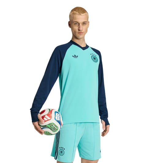 Dfb Merch Shop Germany National Team Apparel & Merchandise In The Matchday ...