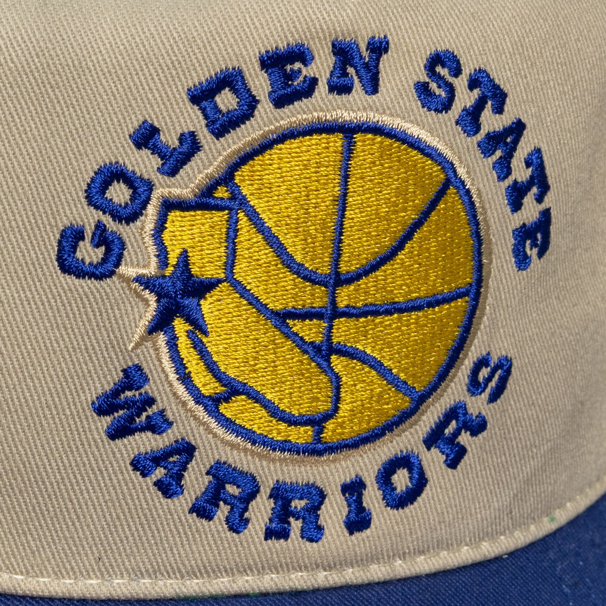 Casquette snapback Mitchell & Ness crème Golden State Warriors Hardwood Classics Retro Roots pour homme