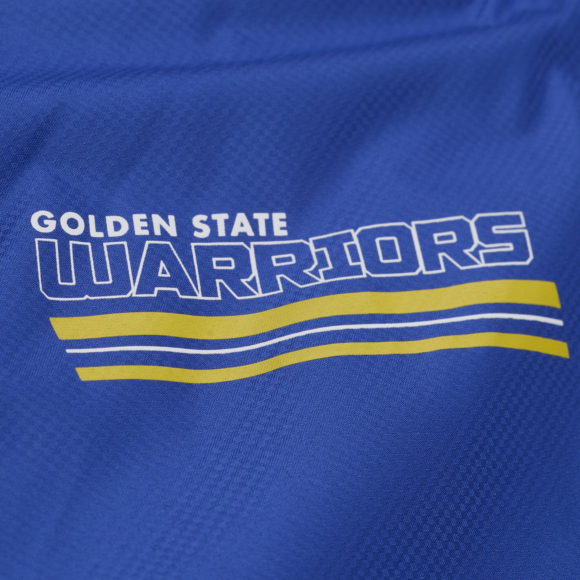 Veste coupe-vent demi-zip Mitchell & Ness Golden State Warriors à carreaux triples dorés pour homme