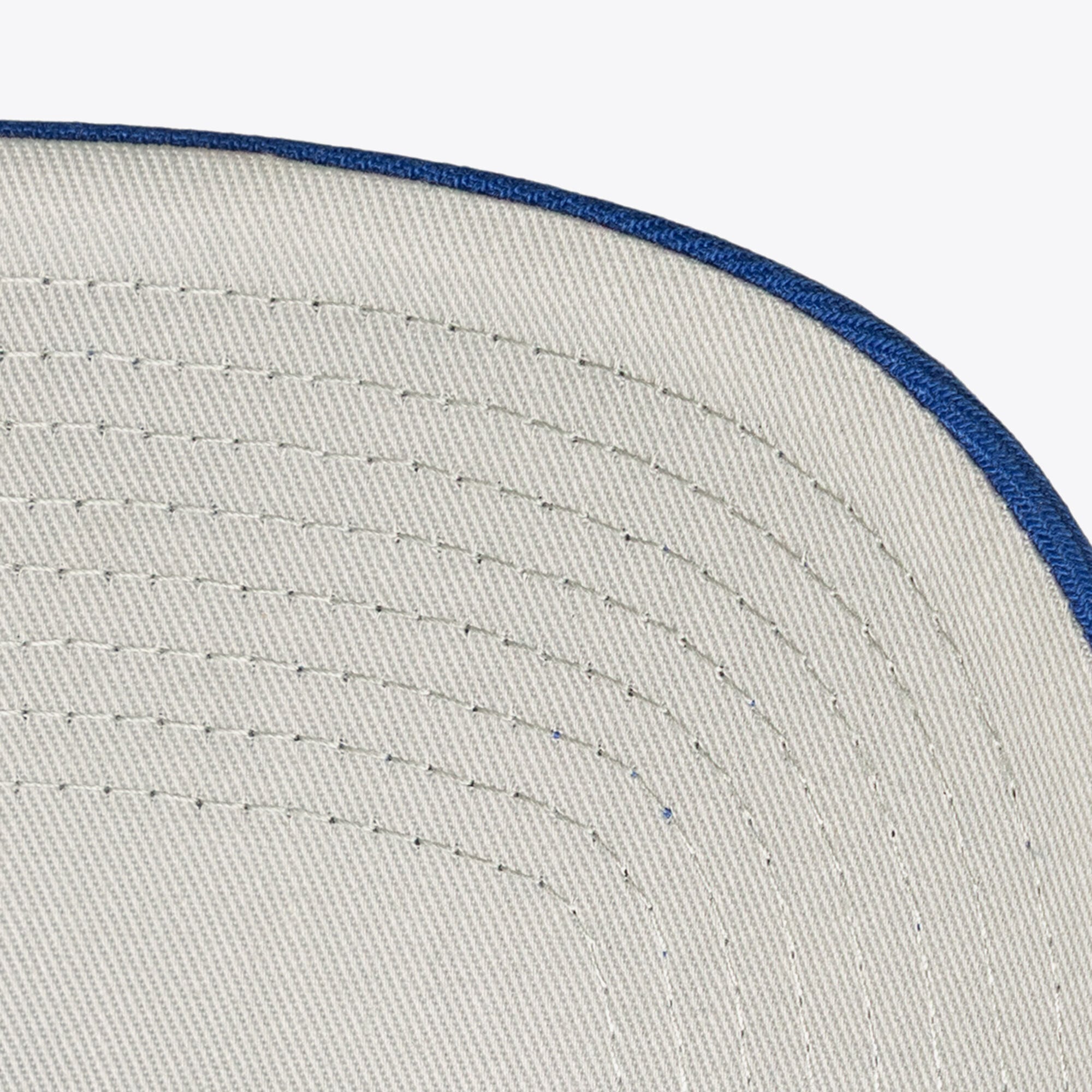 Casquette unisexe Mitchell & Ness Royal Golden State Warriors Hardwood Classics Downtown Doodle Pro