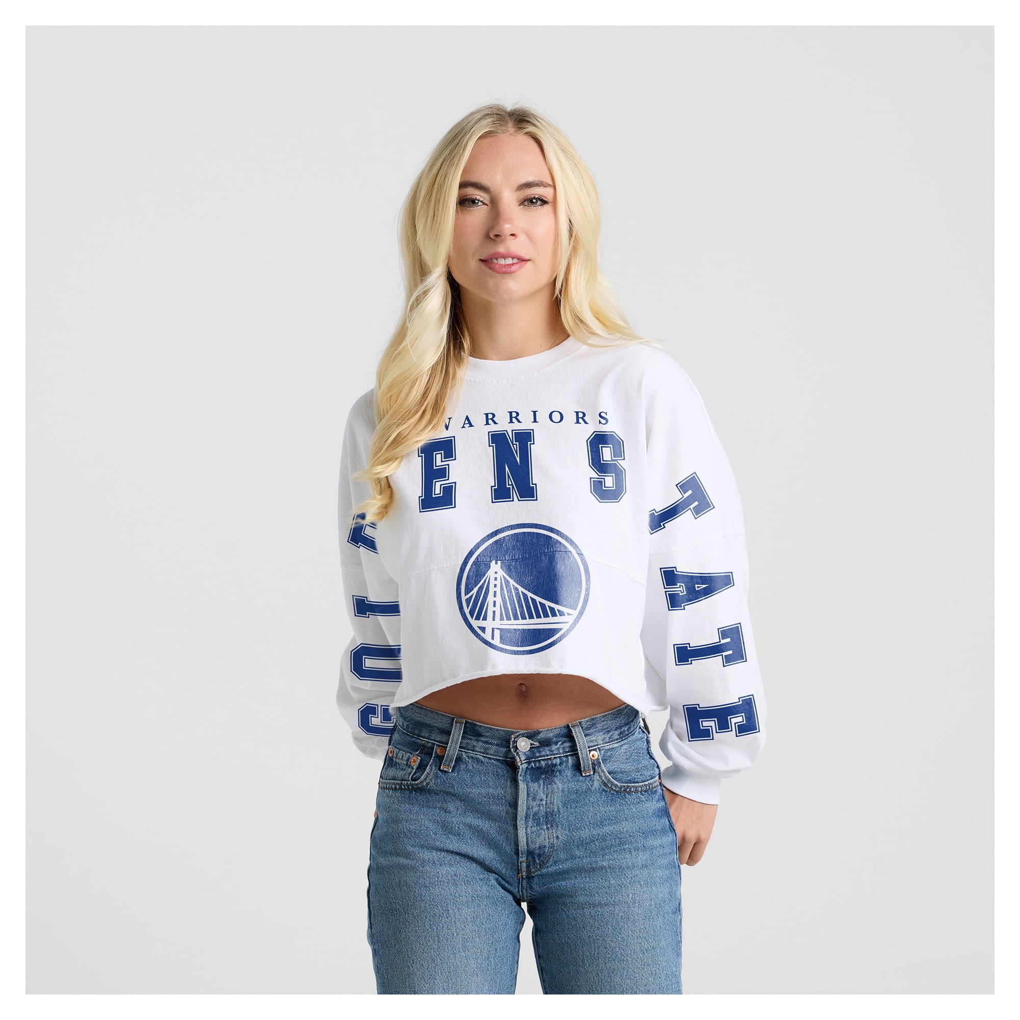 Women's Fanatics White Golden State Warriors Spirit Jersey Cropped Crew Neck Sweatshirt