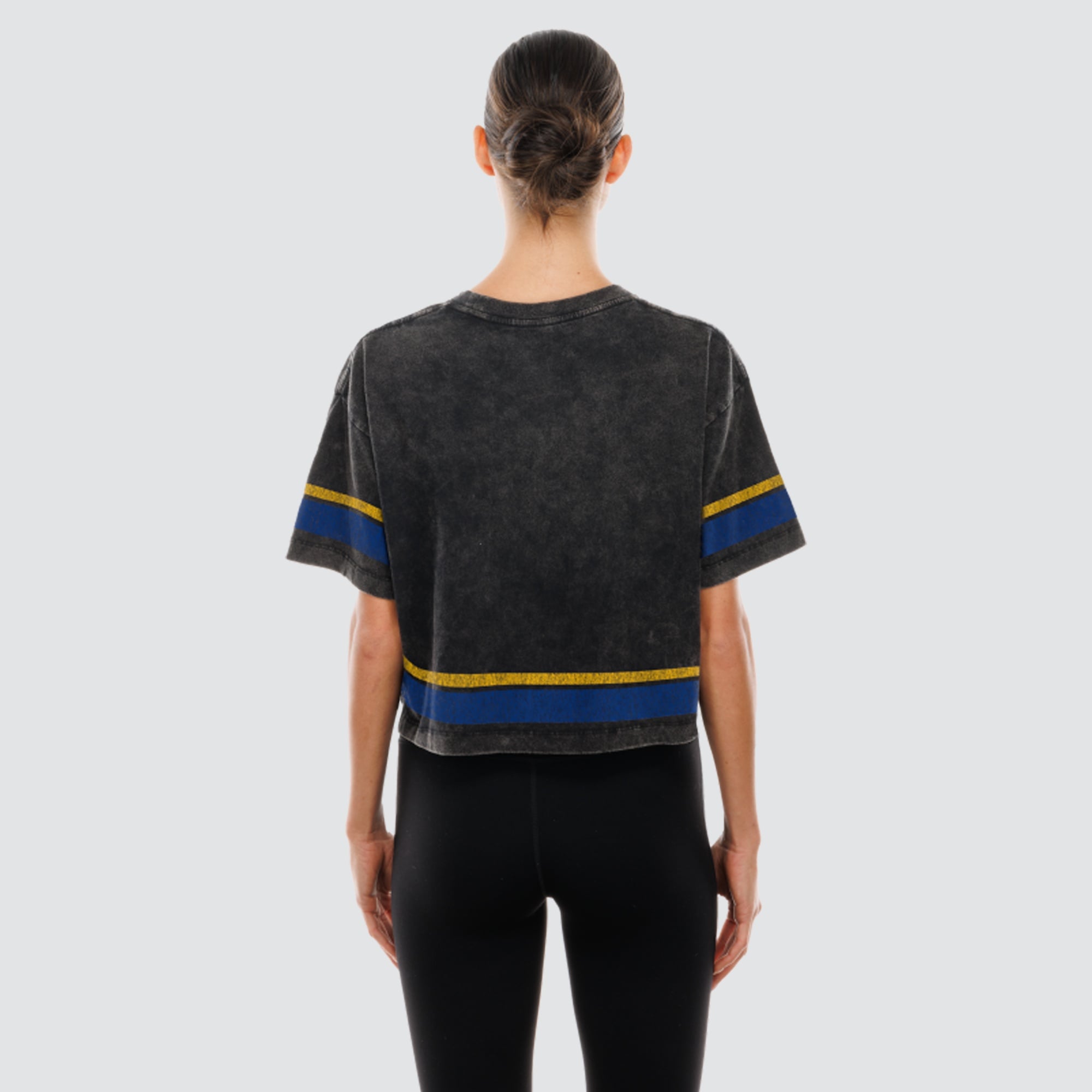 T-shirt court New Era Golden State Warriors noir pour femme, coupe carrée, délavage minéral