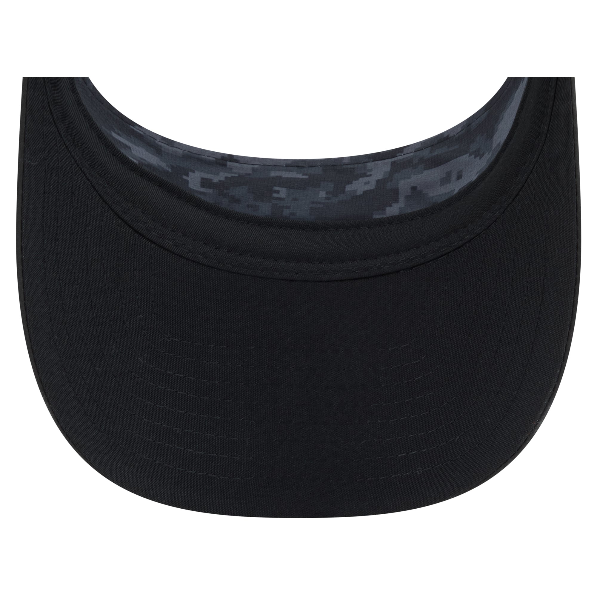 Casquette New Era noire pour homme Green Bay Packers 2026 Salute To Service, visière ajustable