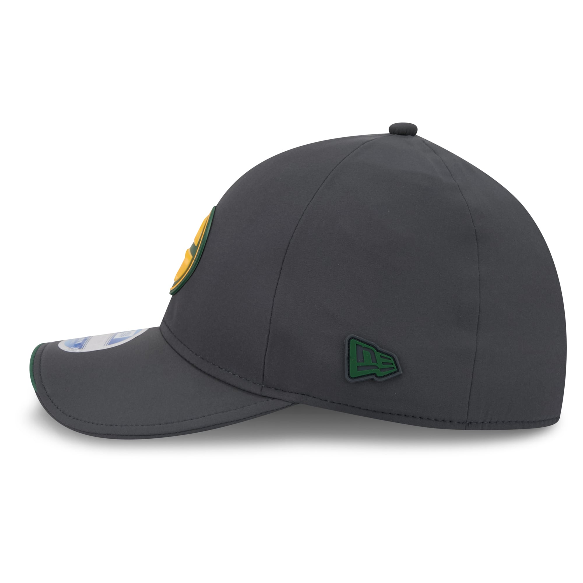 Casquette extensible New Era Green Bay Packers 2026 Sideline pour homme, couleur anthracite, modèle 39THIRTY M-Crown, idéale temps froid.