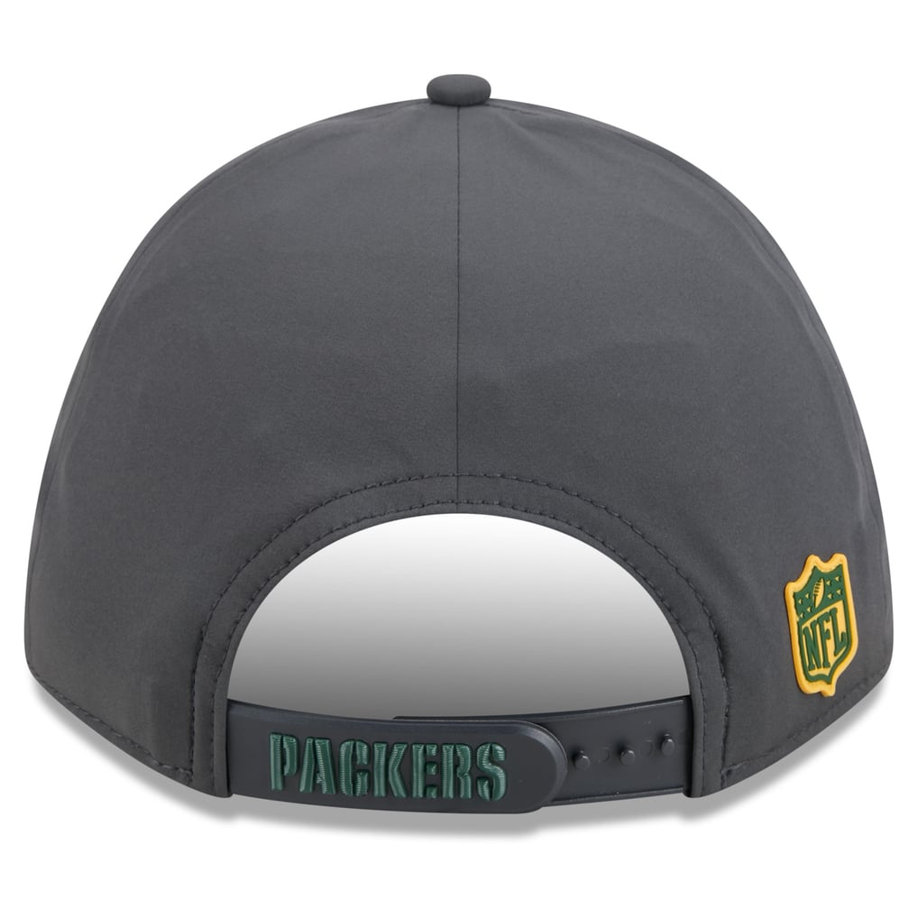 Green Bay Packers New Era 2026 Sideline Cold Weather 9FORTY M-Crown ...