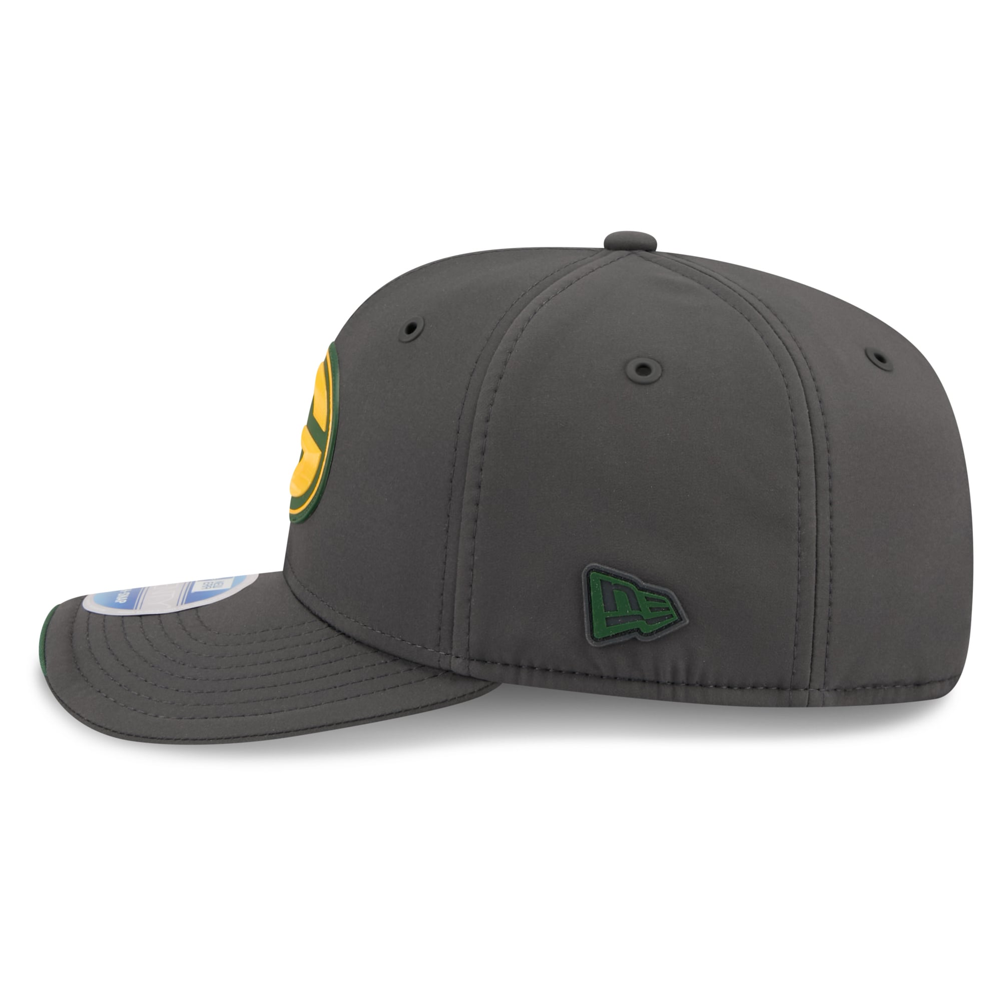 Casquette ajustable New Era Green Bay Packers 2026 Sideline pour temps froid, couleur anthracite, modèle 9SEVENTY.