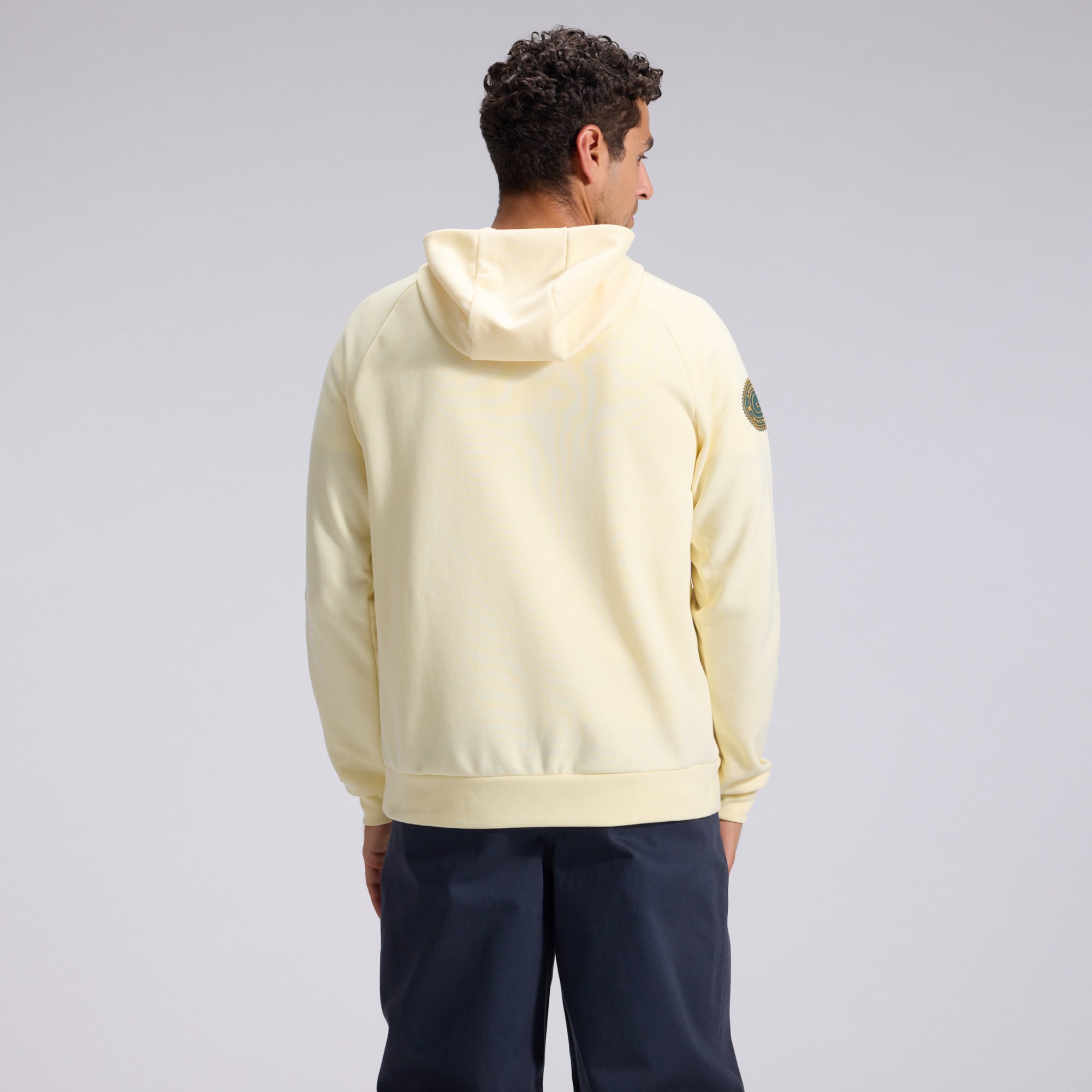 Men's Nike  Cream Green Bay Packers 2026 Rivalries Collection Dri-FIT Pullover Hoodie