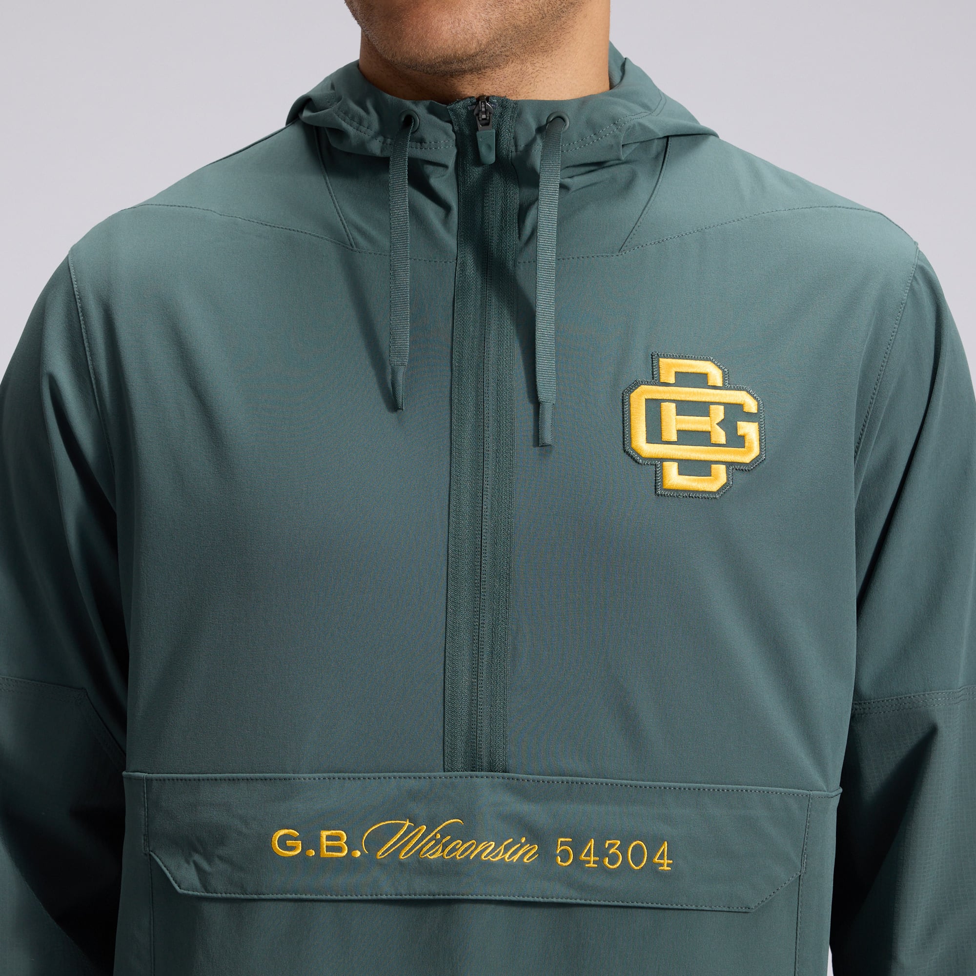 Men's Nike Green Bay Packers 2026 Rivalries Collection Sideline Anorak Half-Zip Jacket