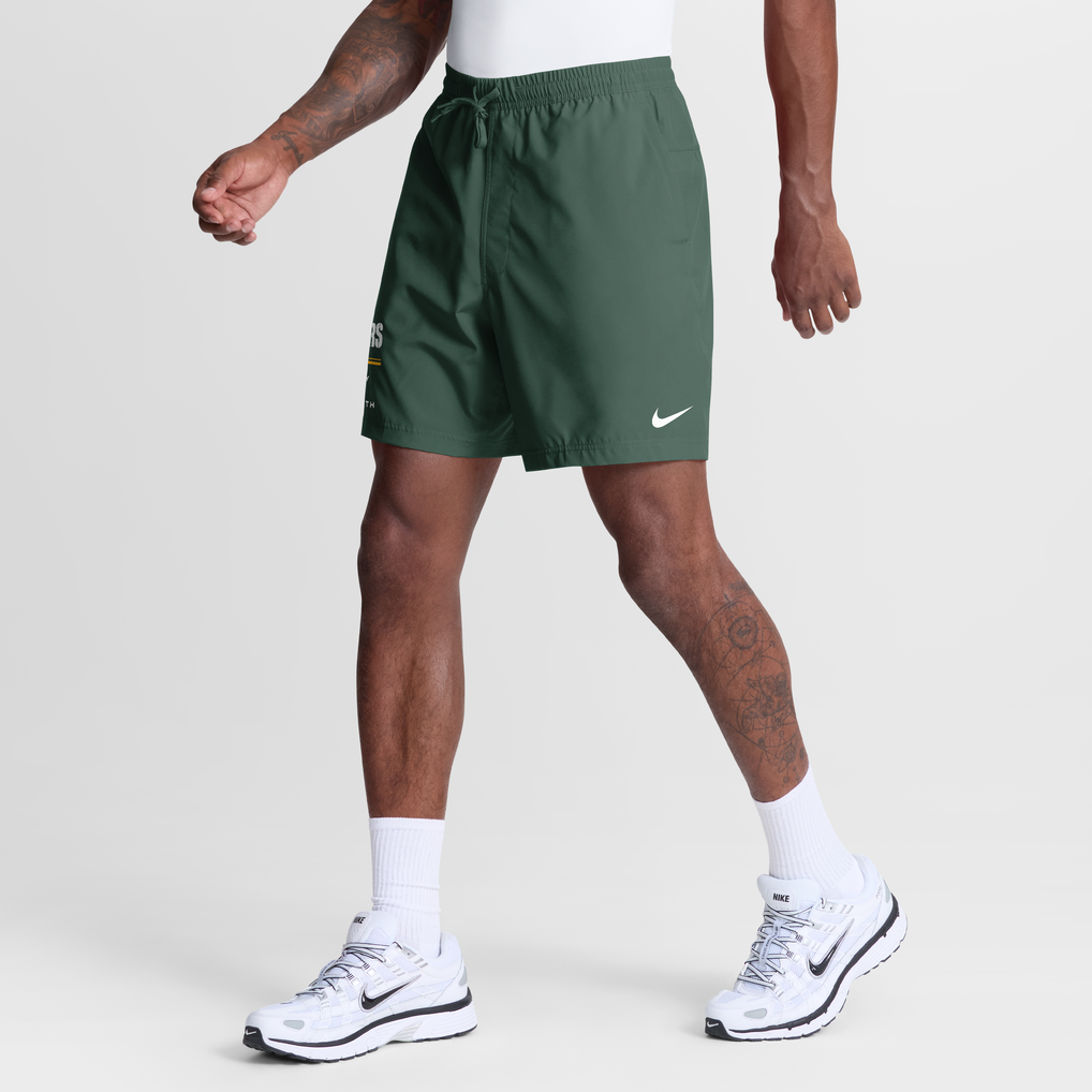 Green Bay Packers Nike Form Dri-FIT Shorts - Green