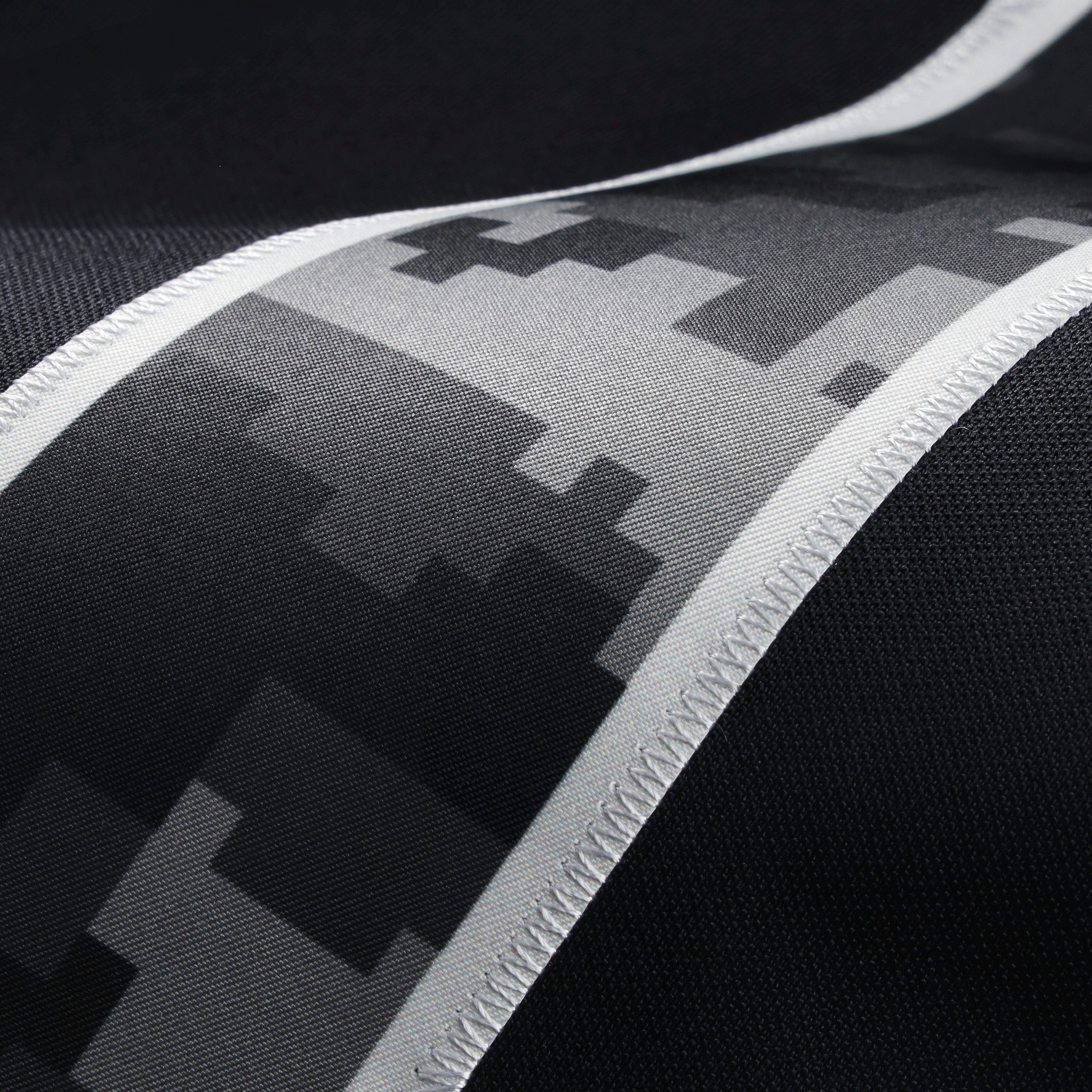 Maillot Nike Jordan Love noir Green Bay Packers 2026 Salute to Service pour homme, édition limitée cousue