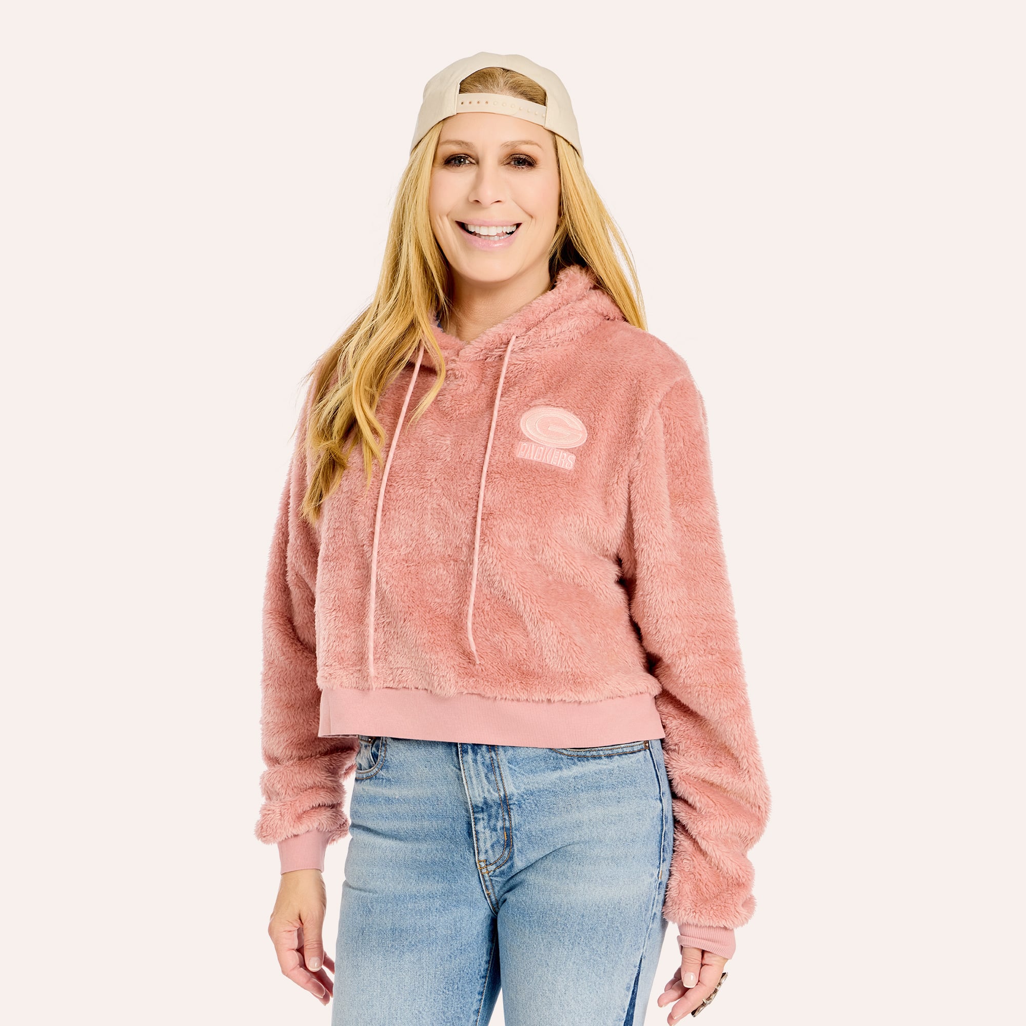 Sweat à capuche court en sherpa ton sur rose Green Bay Packers pour femme de Jill Martin
