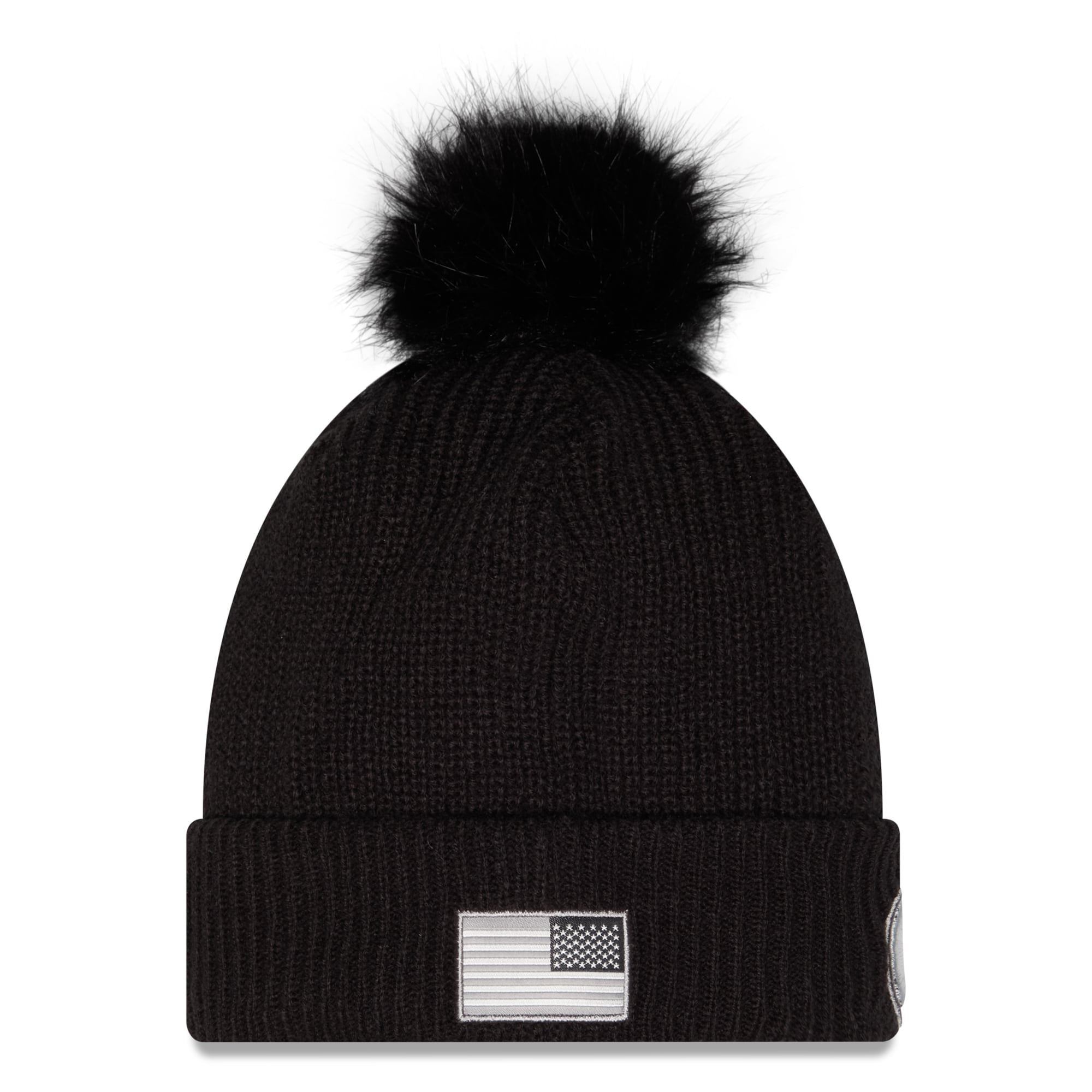 Bonnet à revers New Era noir Green Bay Packers 2026 Salute To Service pour femme, avec pompon