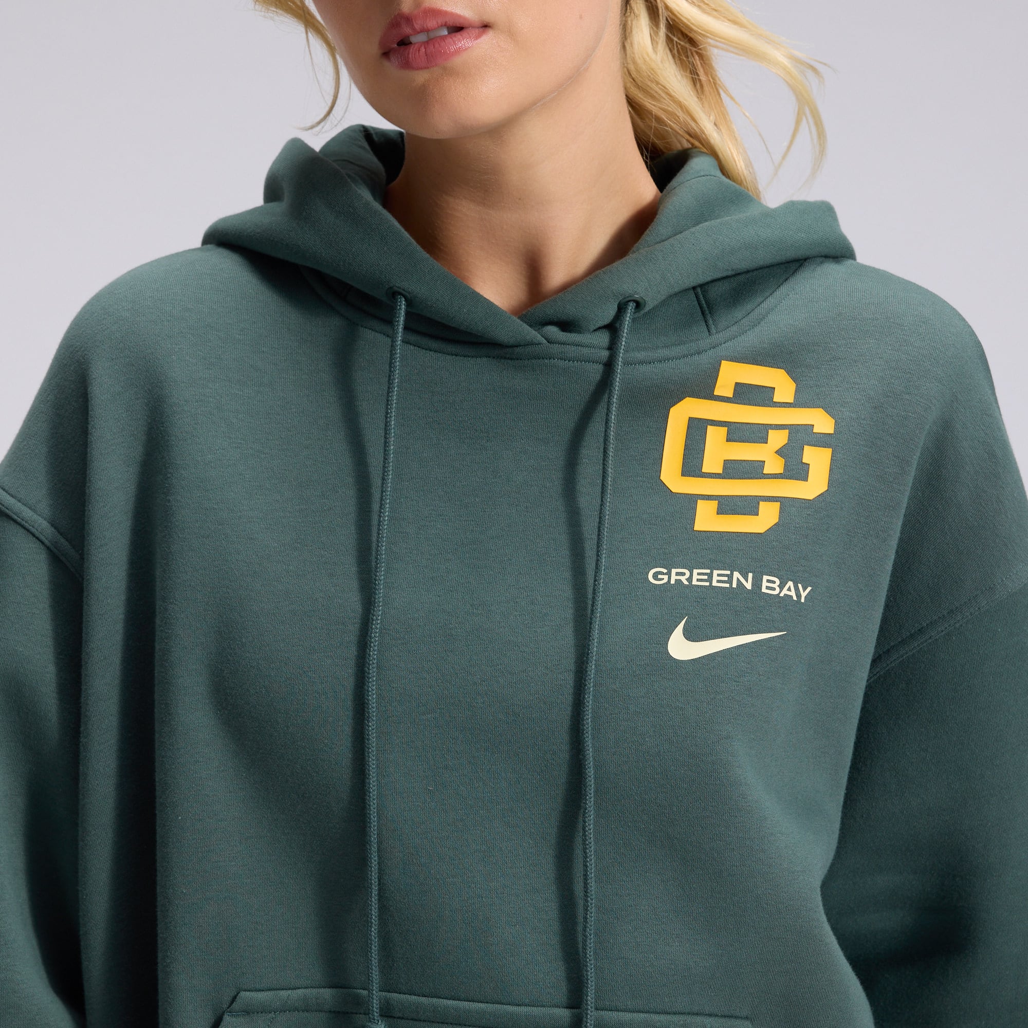 Women's Nike Green Bay Packers 2026 Rivalries Collection Oversized Pullover Hoodie