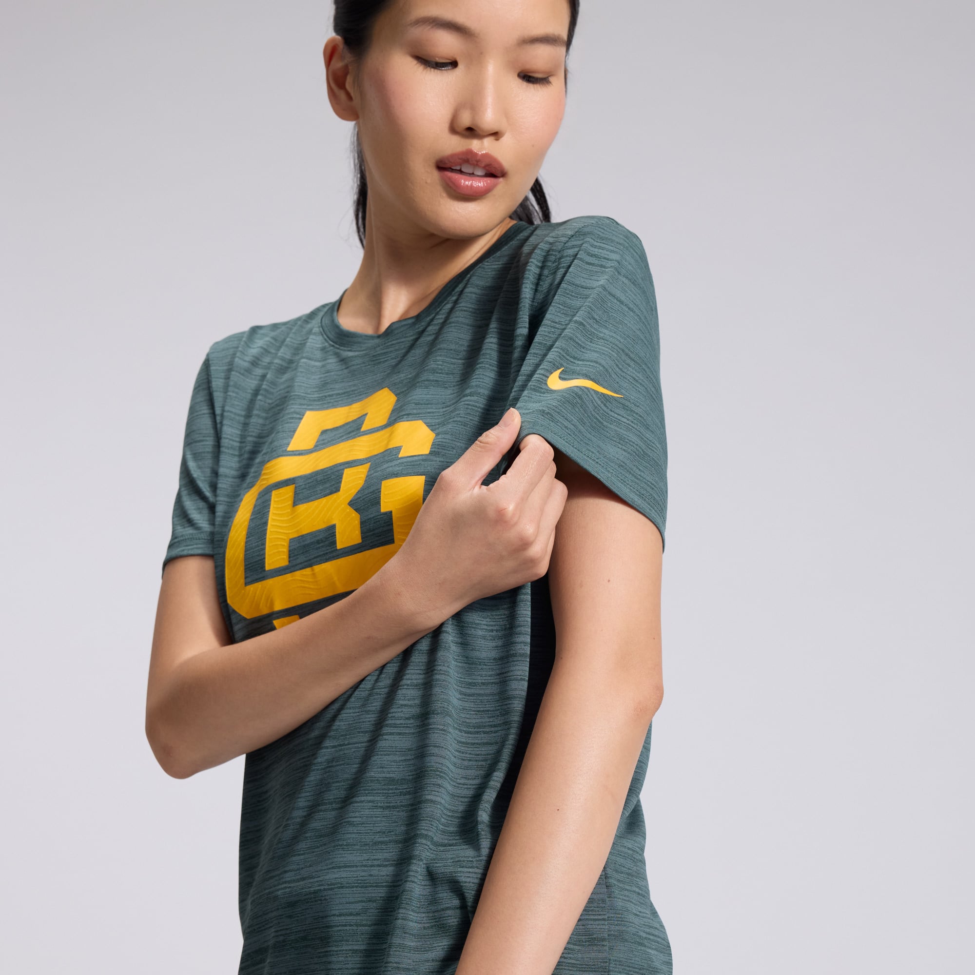 Women's Nike  Green Bay Packers 2026 Rivalries Collection Sideline Velocity Dri-FIT T-Shirt