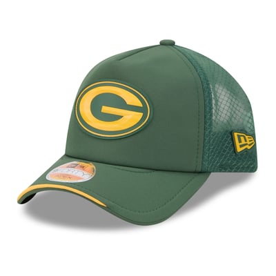 Green Bay Packers New Era Youth 2026 Sideline Apex 9FORTY Adjustable Trucker Hat - Green