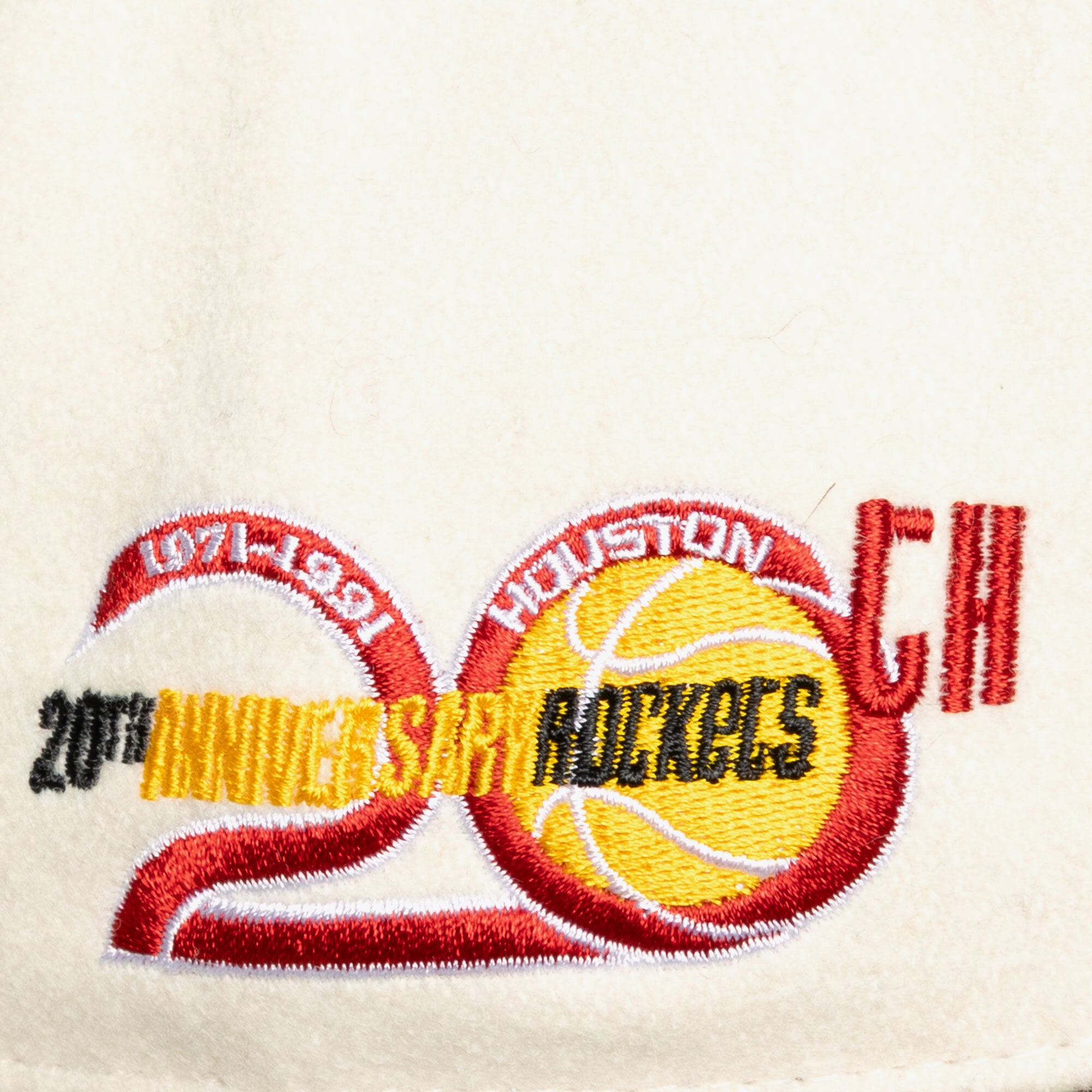 Casquette unisexe Mitchell & Ness crème Houston Rockets Team Pro ajustable