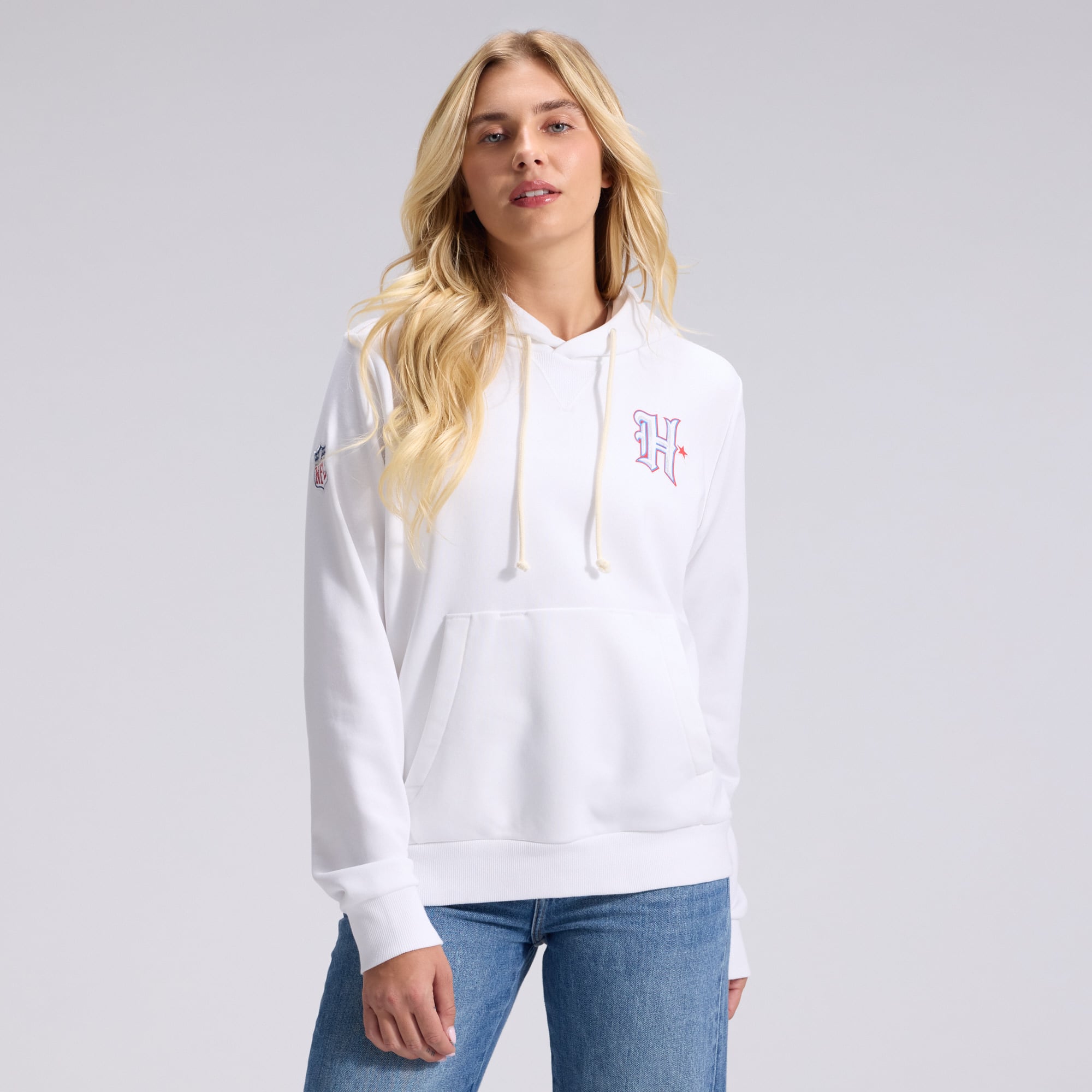 Women's Nike White Houston Texans 2026 Rivalries Collection Standard Issue Sideline Pullover Hoodie
