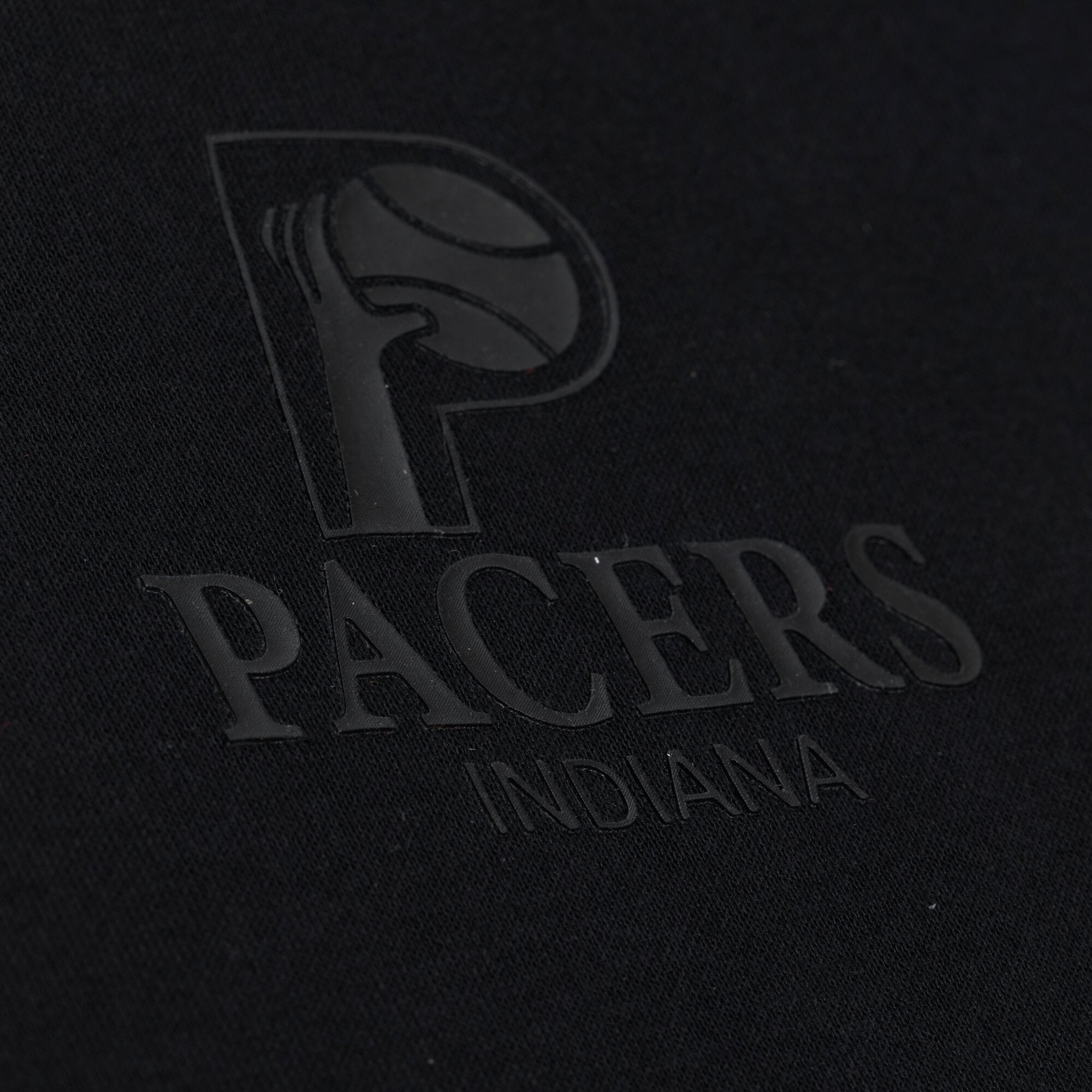 Sweat à capuche en polaire noire Mitchell & Ness Indiana Pacers pour homme