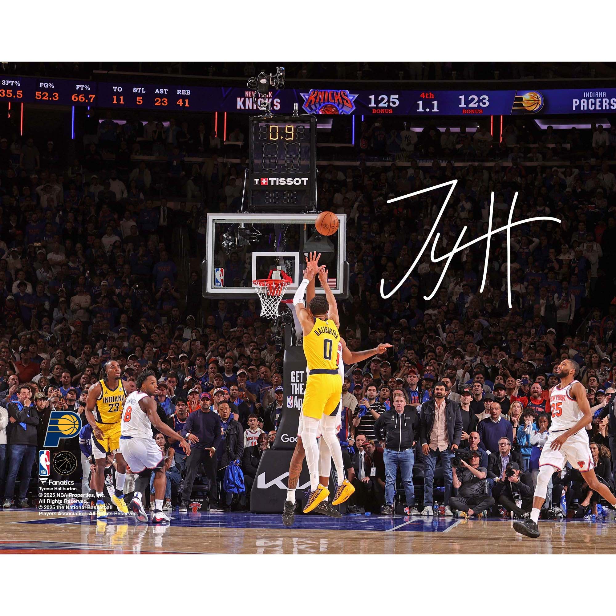 Photographie autographiée de Tyrese Haliburton, Indiana Pacers, 20 x 25 cm, match 1 de la finale de la Conférence Est contre les New York Knicks, pour égaliser le score.