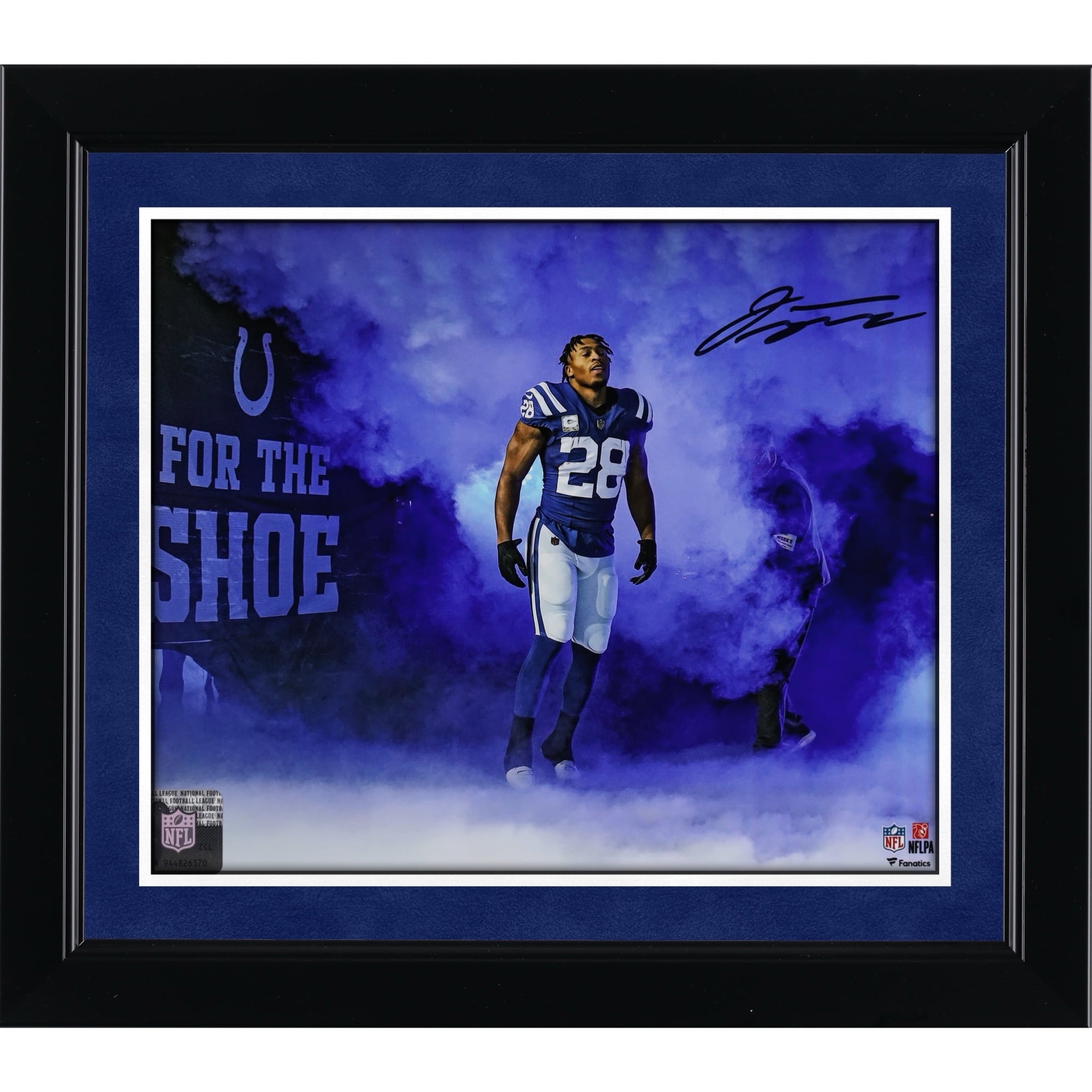 Photographie autographiée de Jonathan Taylor, Indianapolis Colts, entrée en fumée, 8" x 10"