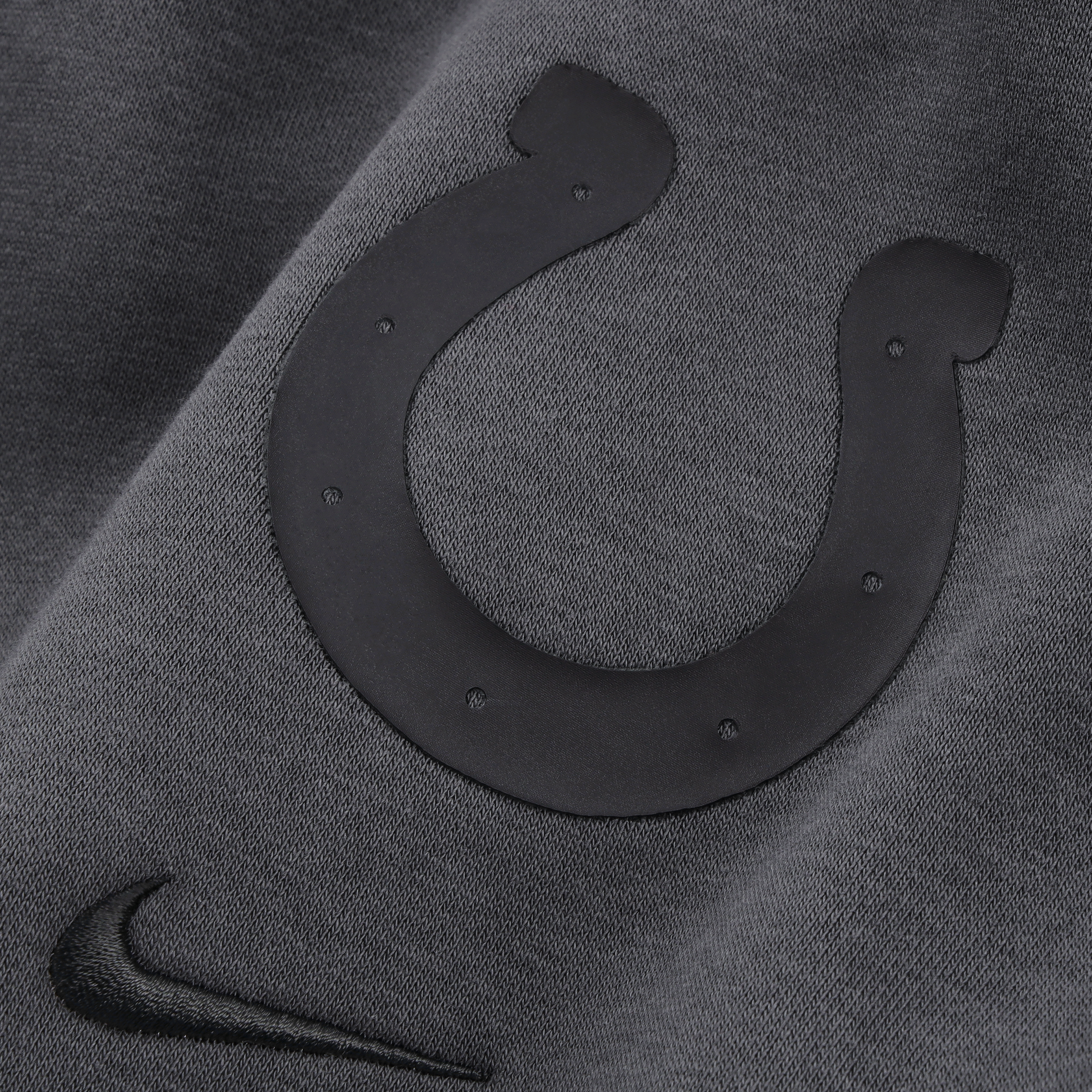 Sweat à capuche Nike Air pour homme, coloris anthracite, collection Indianapolis Colts 2026 Rivalries