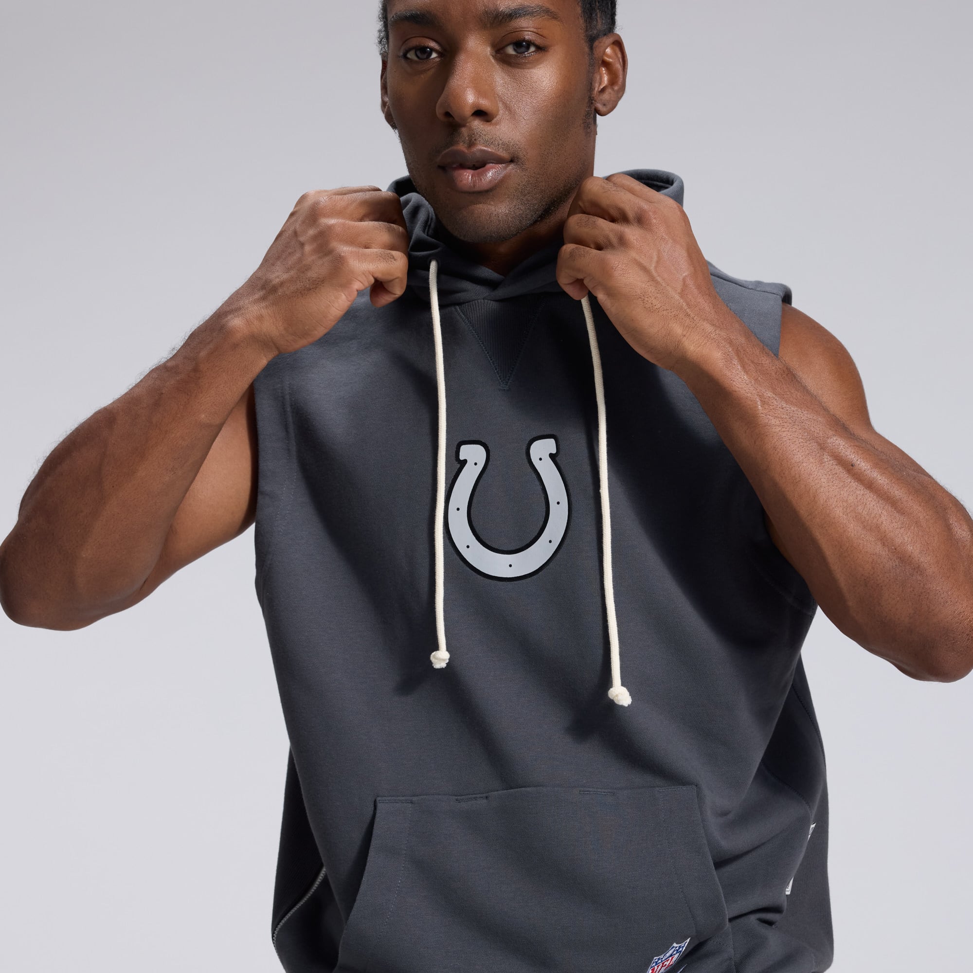 Men's Nike  Anthracite Indianapolis Colts 2026 Rivalries Collection Sideline Sleeveless Fleece Hoodie