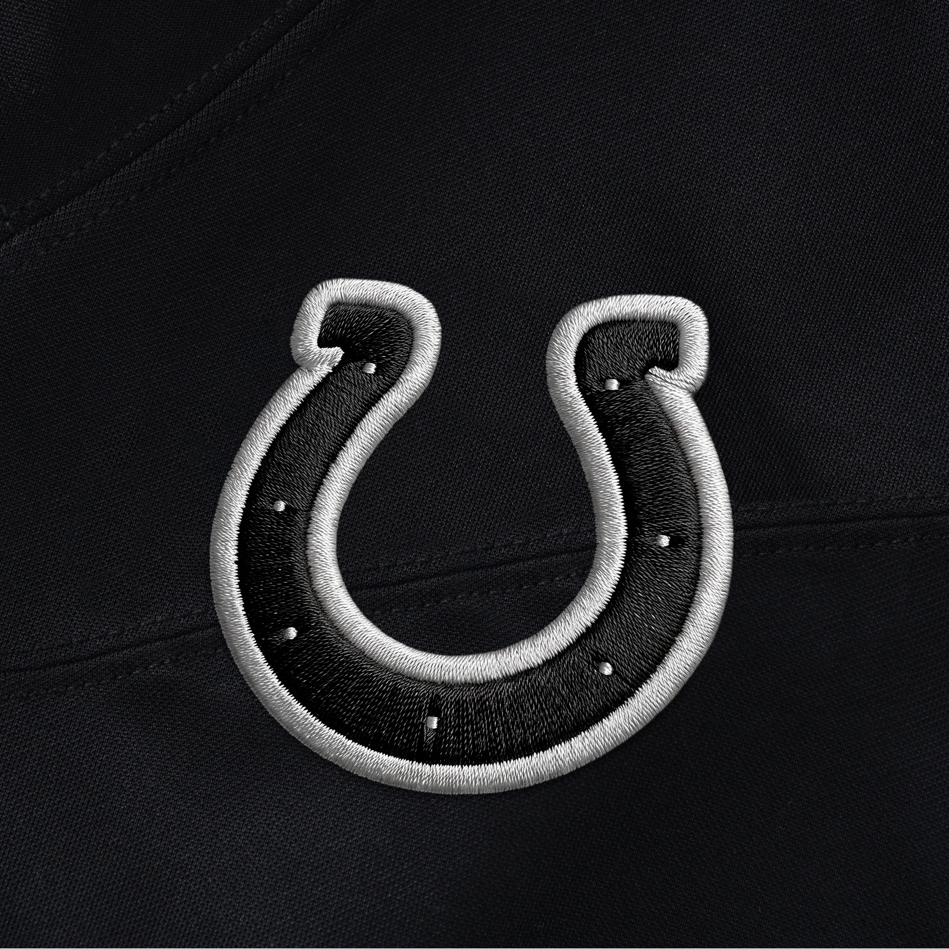 Maillot Nike Jonathan Taylor noir pour homme, Indianapolis Colts 2026 Salute to Service, édition limitée cousue