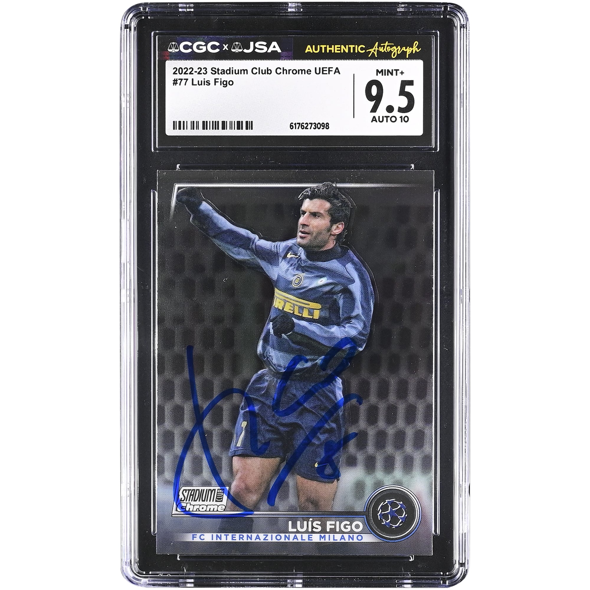 Carte autographiée Luis Figo Inter Milan 2022-23 Topps Stadium Club Chrome UEFA n° 77, authentifiée CGC 9,5/10