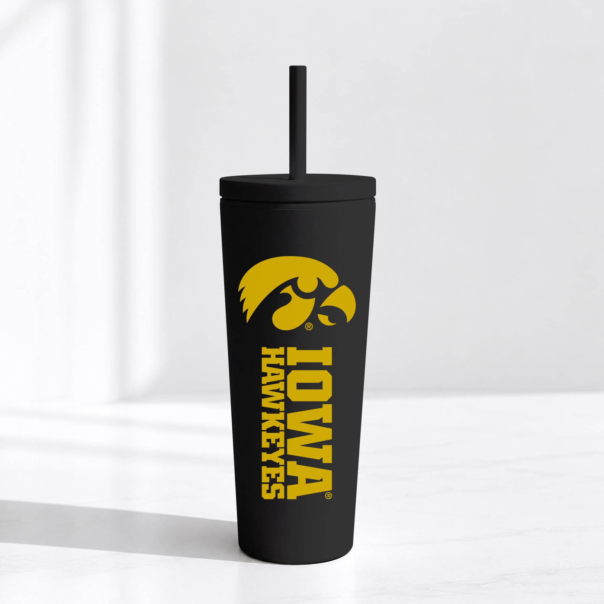 Iowa Hawkeyes 24oz. No Spill Straw Tumbler