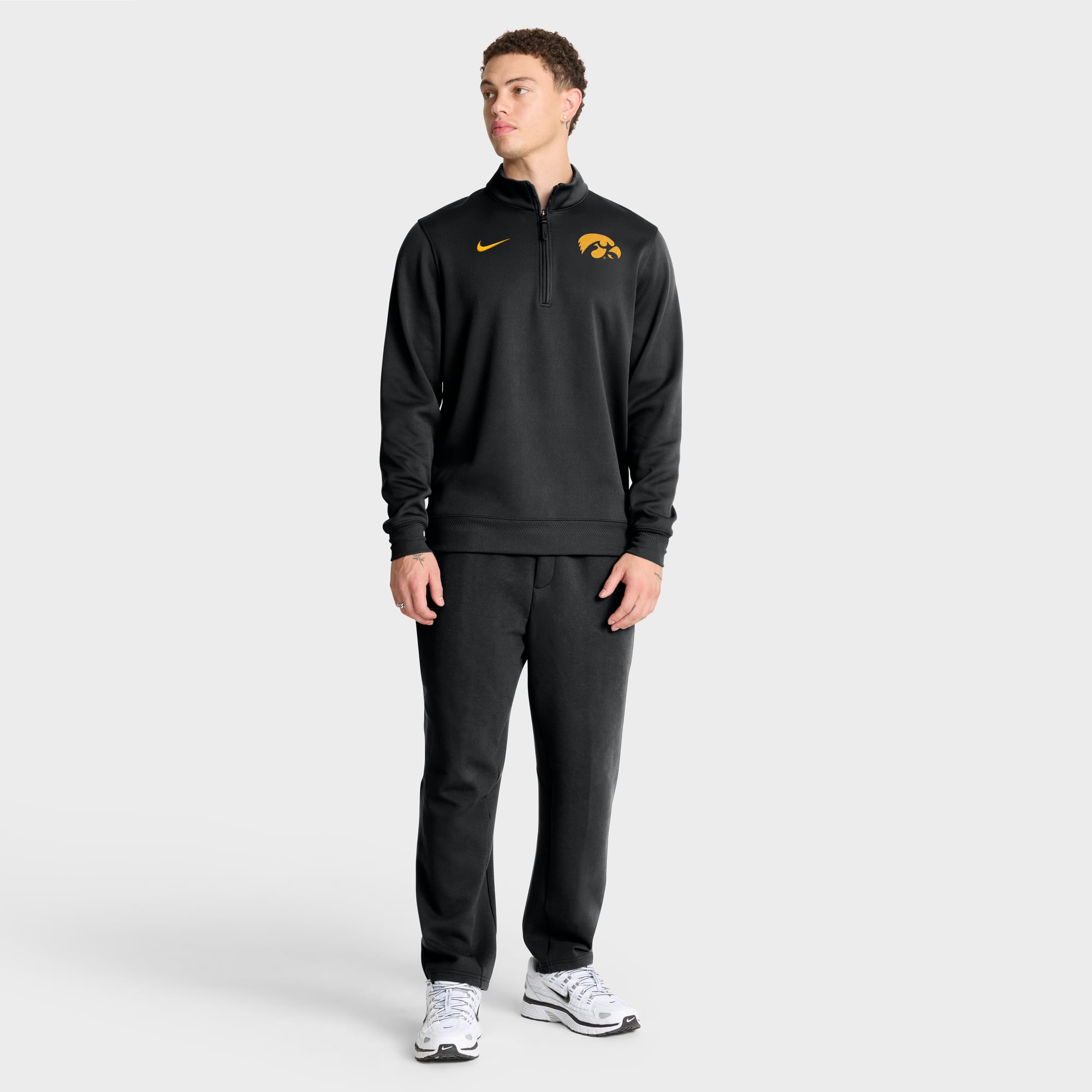 Men's Nike Black Iowa Hawkeyes Coaches Premium Dri-FIT Half-Zip Pullover