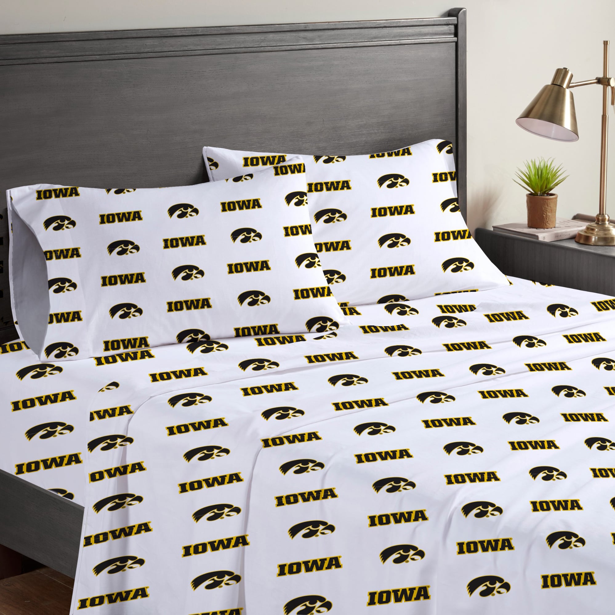 Ensemble de draps quatre pièces Pegasus Iowa Hawkeyes pour lit queen