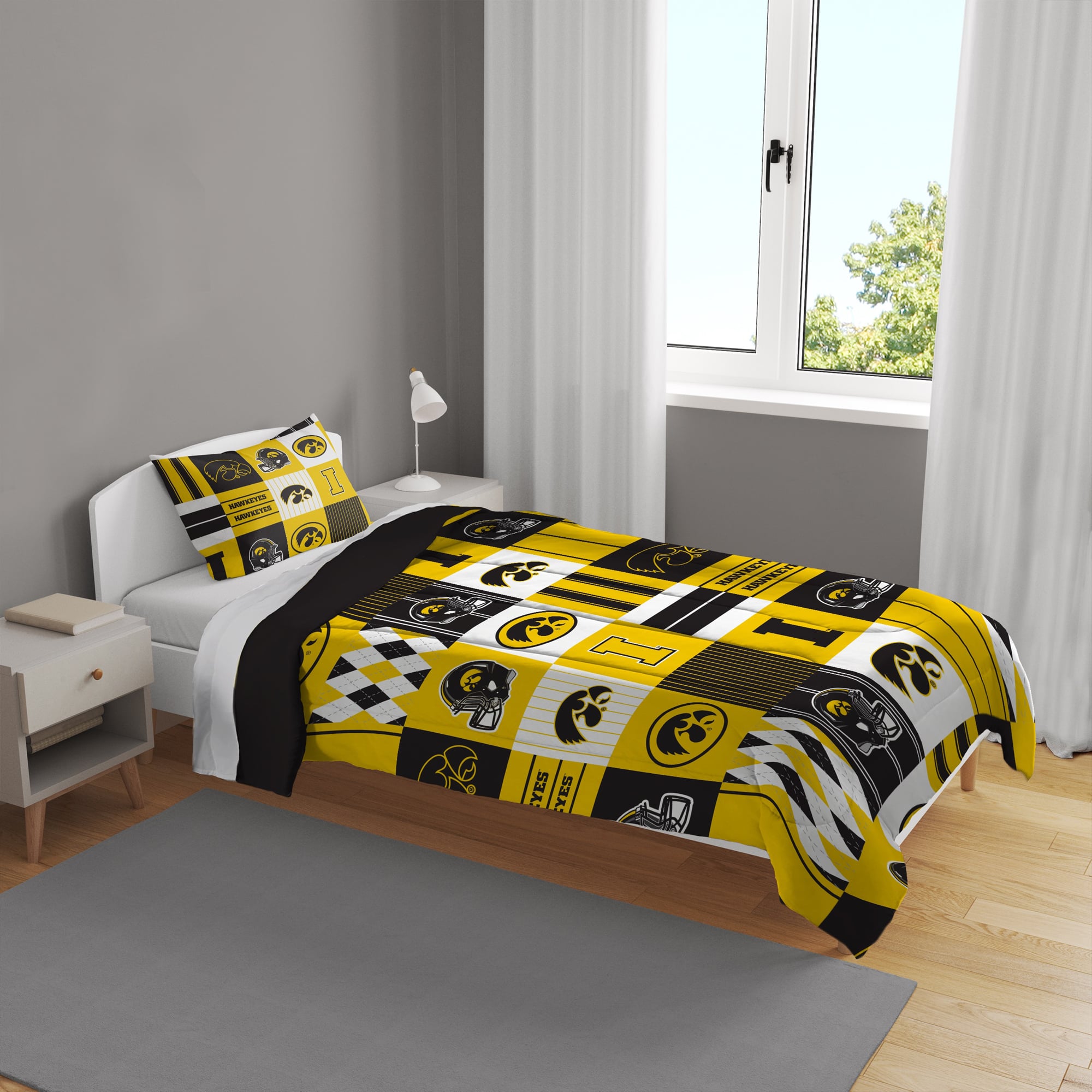 Ensemble de literie deux pièces Pegasus Iowa Hawkeyes Patchwork Plaid pour lit simple/simple XL