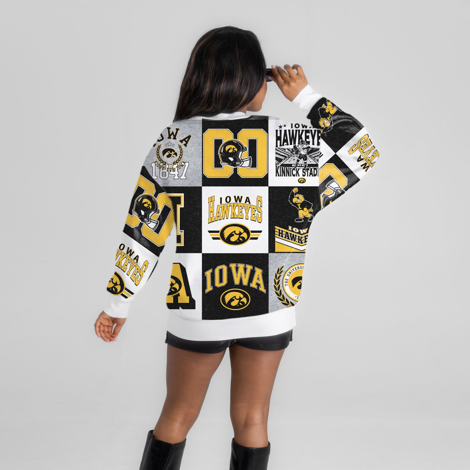 Pull à manches longues patchwork Iowa Hawkeyes Highlight Reel noir pour femme