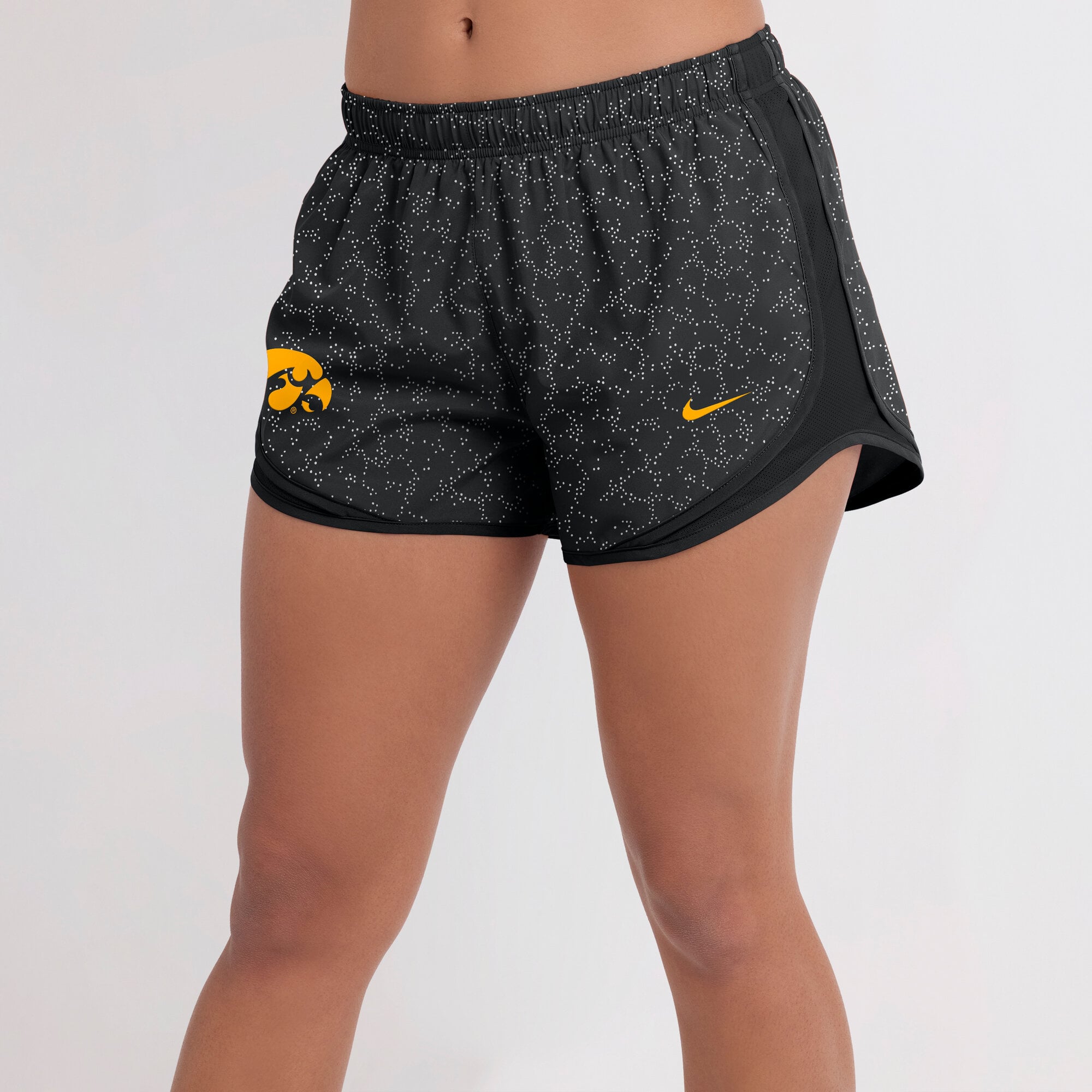 Women's Nike Black Iowa Hawkeyes Tempo Pattern Dri-FIT Shorts