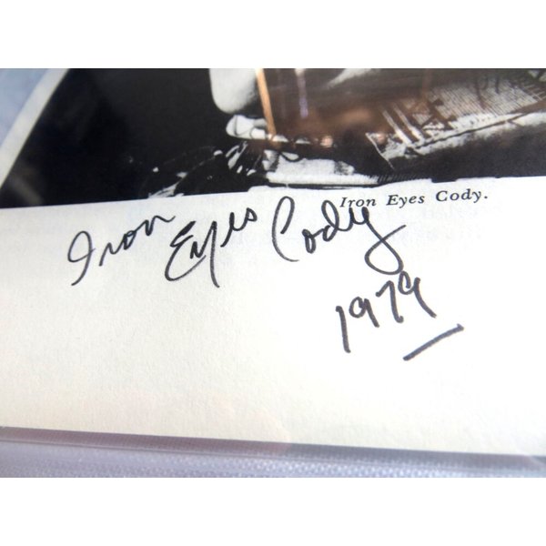 Iron Eyes Cody Signed Autographed Magazine Photo Legendary Actor  display picture 1