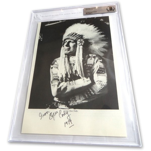 Iron Eyes Cody Signed Autographed Magazine Photo Legendary Actor  display picture 1