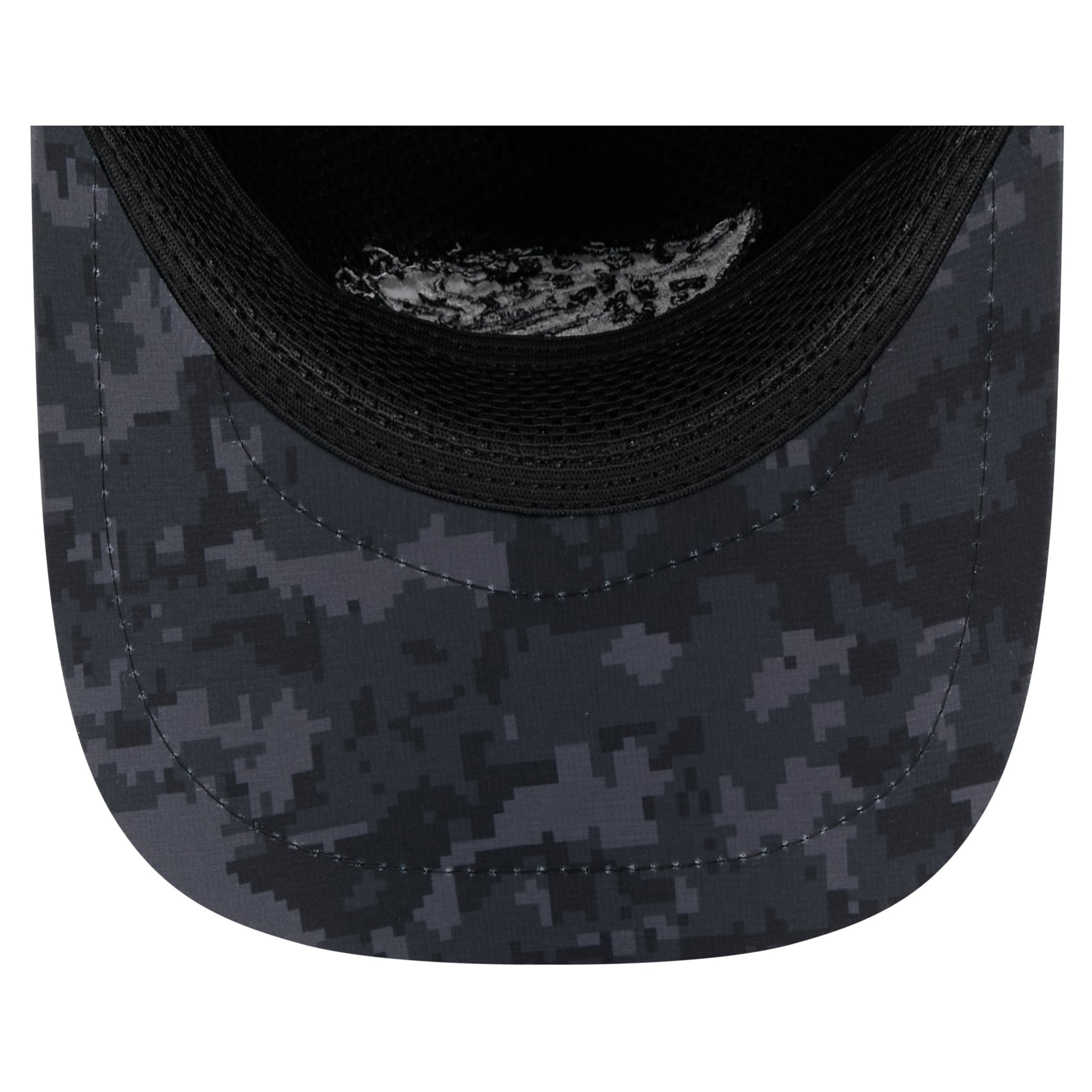 Casquette trucker ajustable New Era Apex 9FORTY noire Jacksonville Jaguars 2026 Salute To Service pour homme