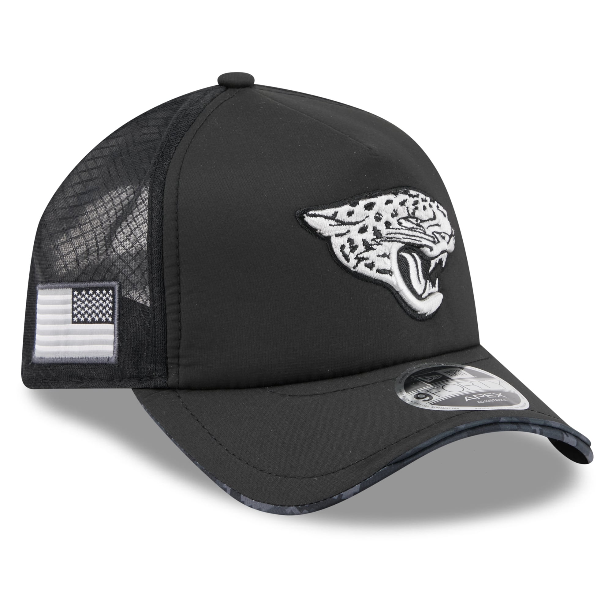 Casquette trucker ajustable New Era Apex 9FORTY noire Jacksonville Jaguars 2026 Salute To Service pour homme