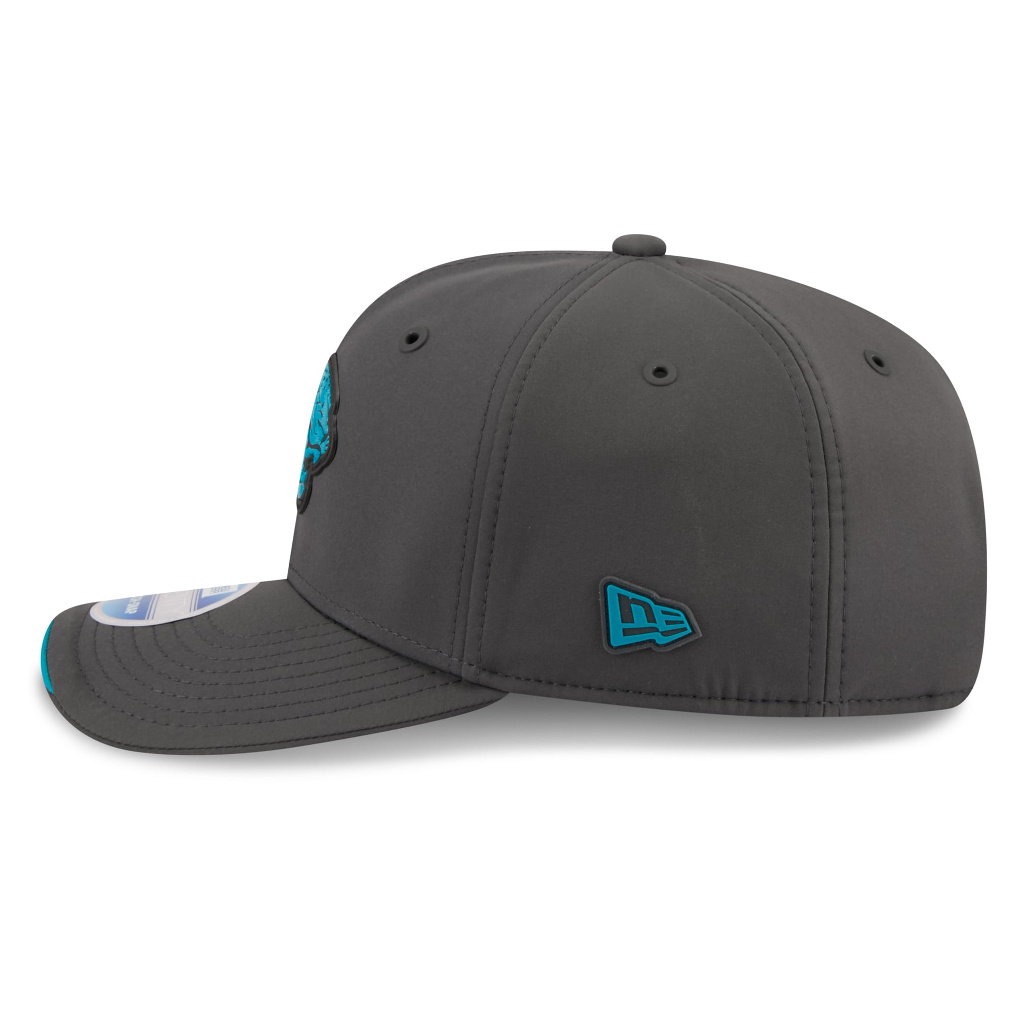 Casquette ajustable New Era anthracite Jacksonville Jaguars 2026 Sideline pour temps froid 9SEVENTY
