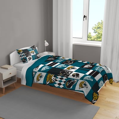 Jacksonville Jaguars Pegasus Patchwork Plaid Two-Piece Twin/Twin XL Bed in a Bag Set