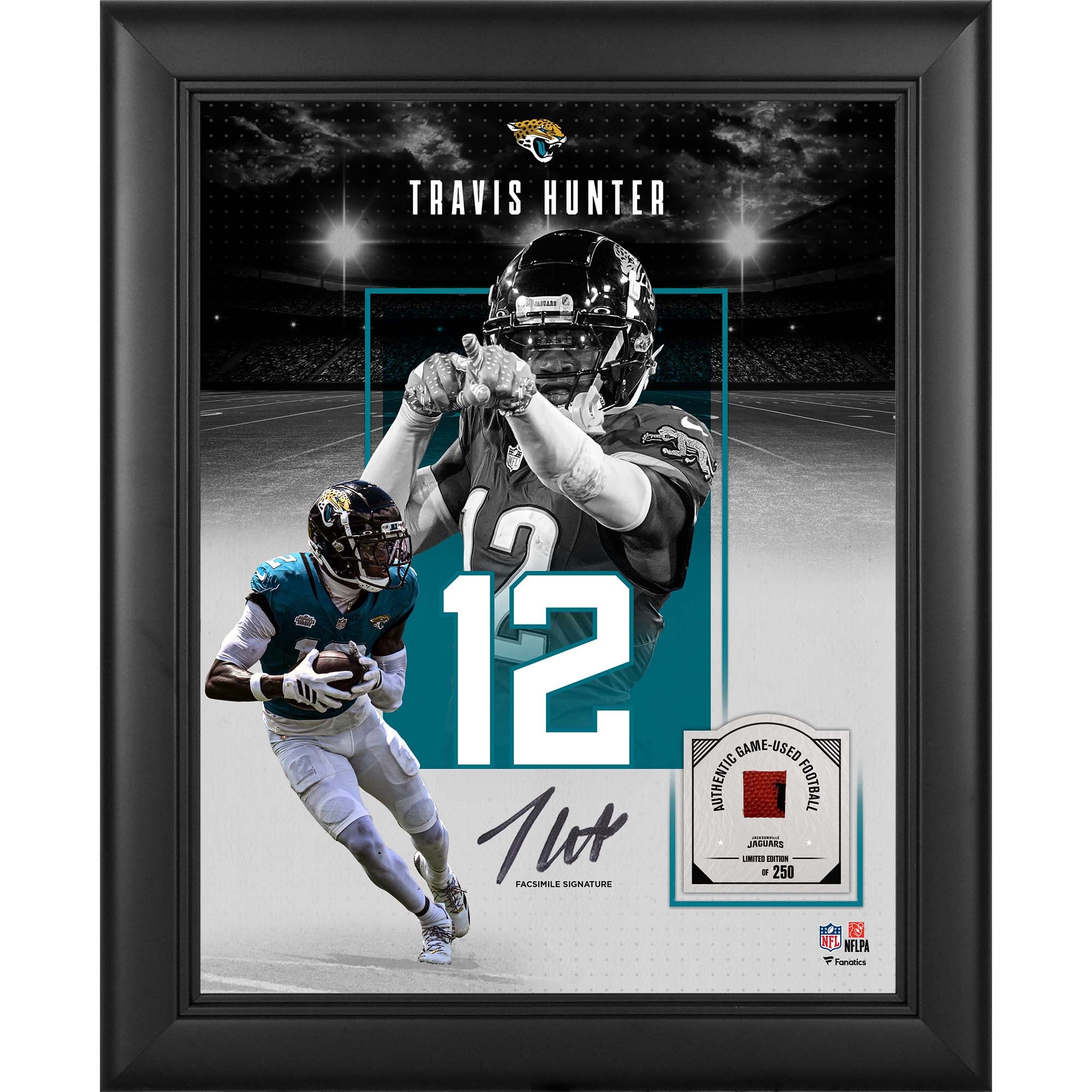 Collage encadré 11" x 14" avec la signature fac-similé de Travis Hunter (Jaguars de Jacksonville) et un morceau de ballon de football américain utilisé en match - Édition limitée à 250 exemplaires