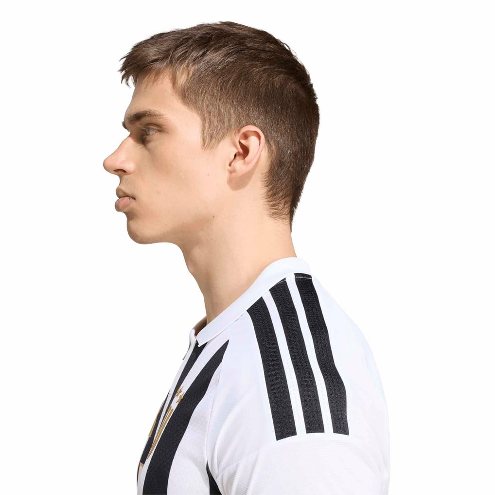 ユベントス 2026-27 adidas ホーム オーセンティックユニフォーム