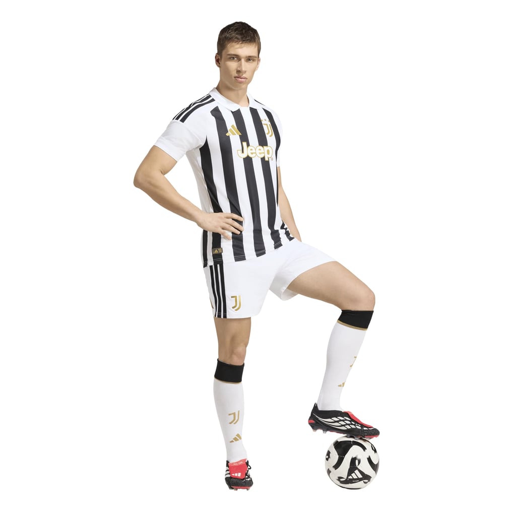 ユベントス 2026-27 adidas ホーム オーセンティックユニフォーム