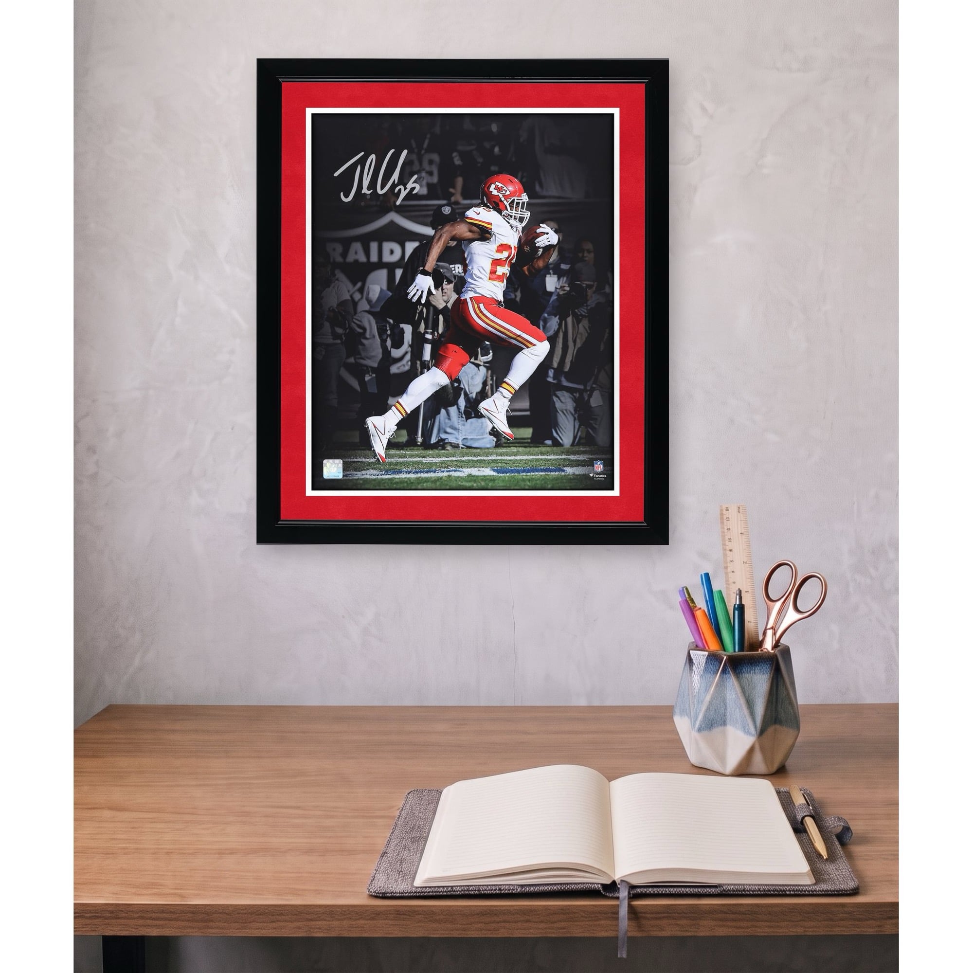 Jamaal Charles Kansas City Chiefs Autographed 16" x 20" Four Receiving Touchdown Game Spotlight Photograph