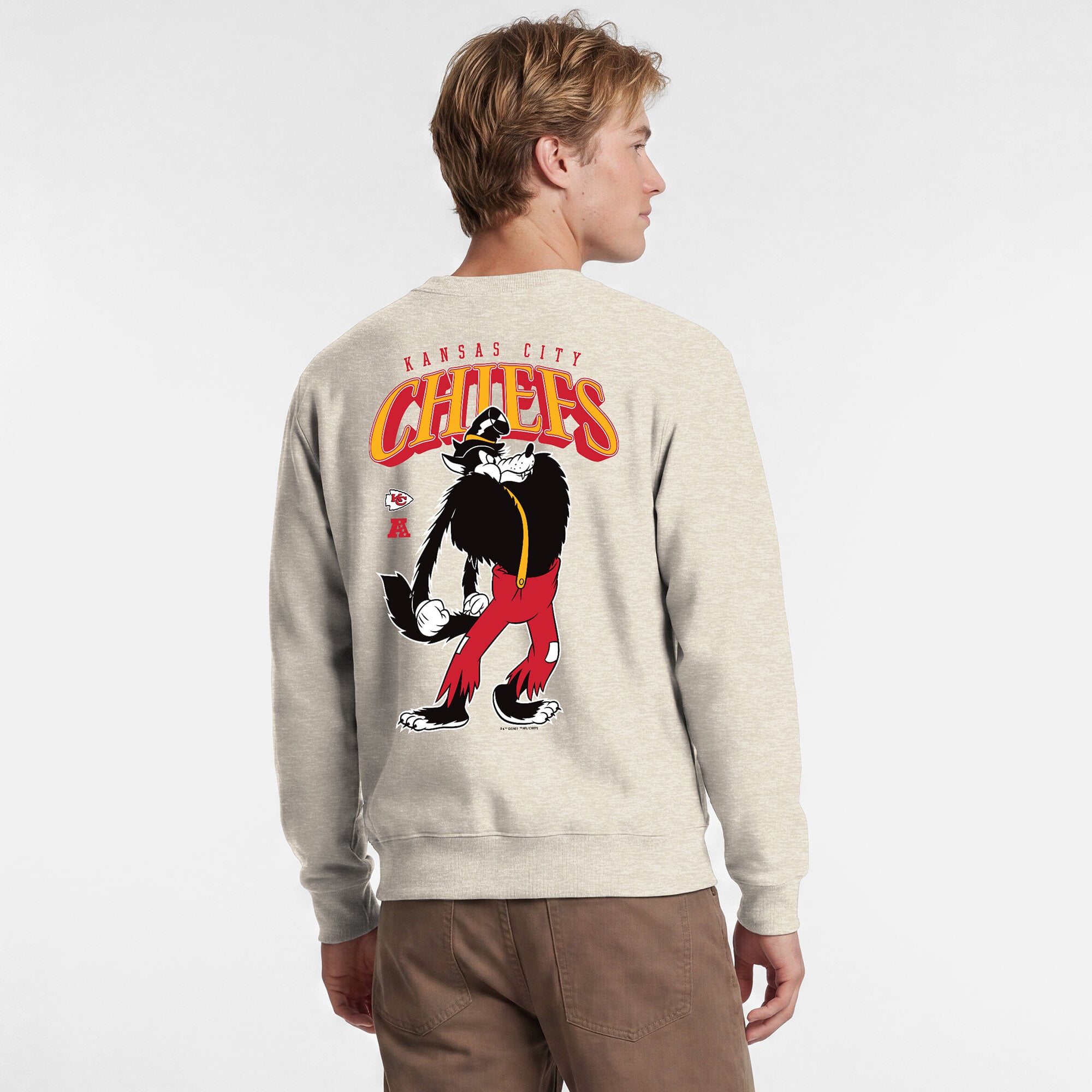 Sweat-shirt à col rond Disney x Champion Oatmeal Kansas City Chiefs Powerblend pour homme
